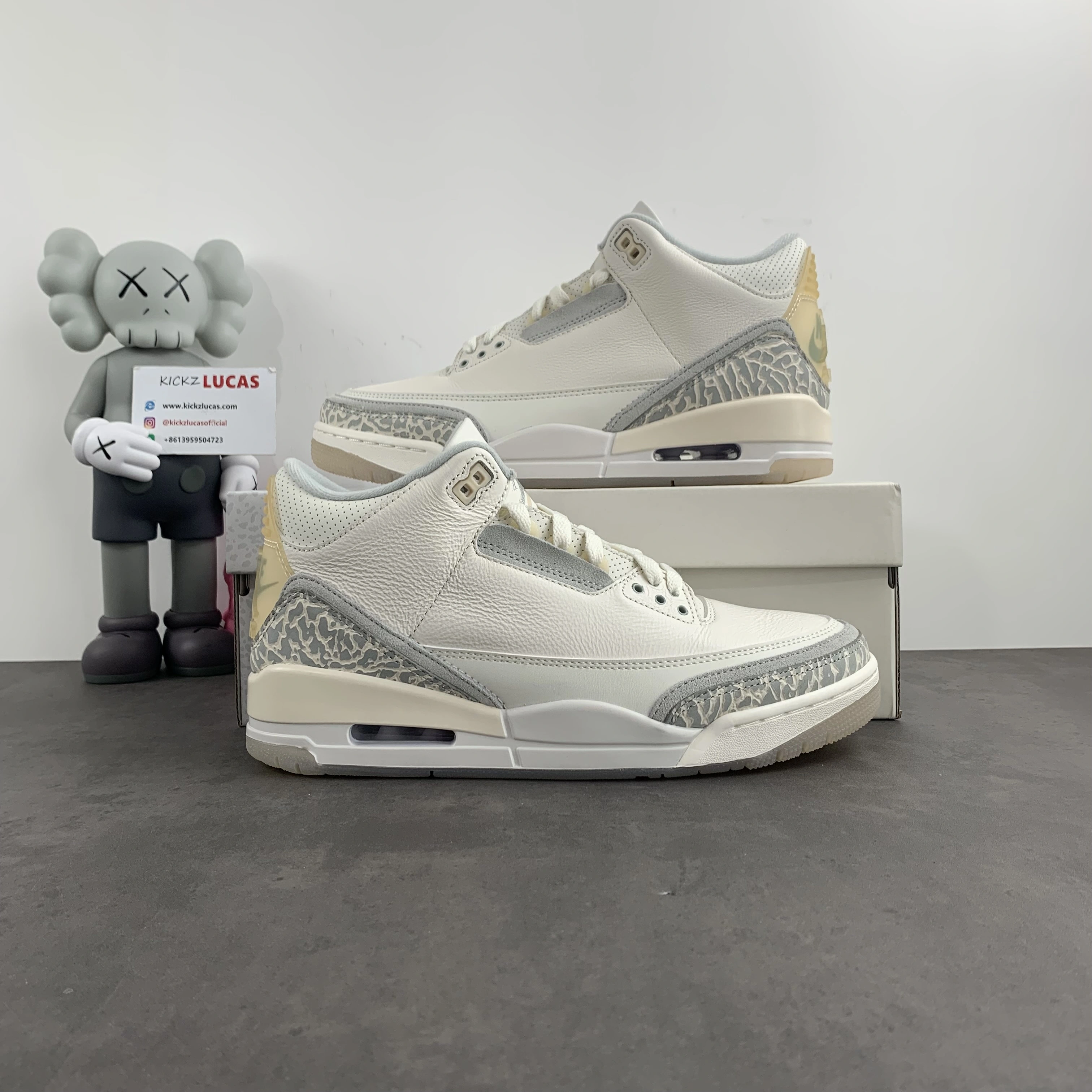 Sleek Air Jordan 3 Retro Craft Ivory FJ9479- 1824