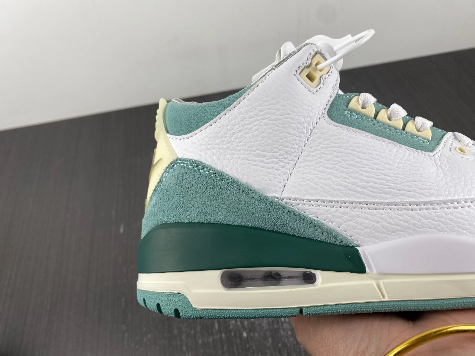 Air Jordan 3 Retro DT8532- RelaxedFit 1835