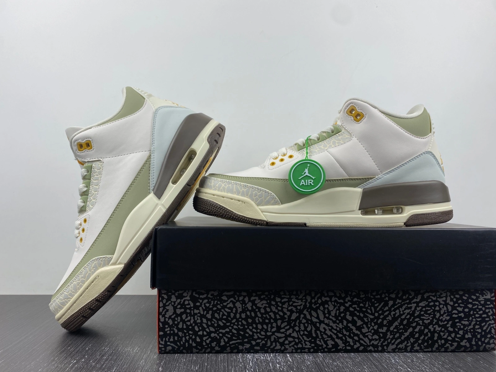 Premium Air Jordan 3 Retro DX6660- 1839
