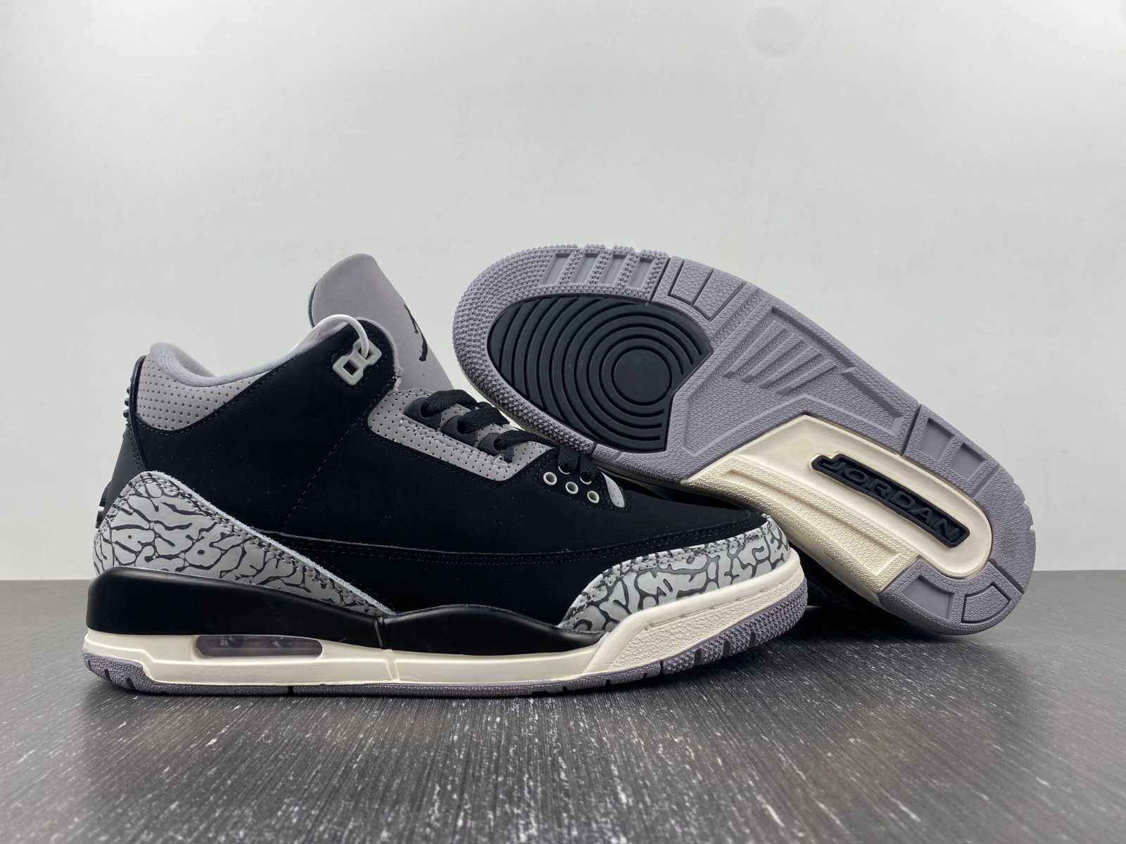 Vibrant Air Jordan 3 Retro Desert Elephant CT8532- 1846