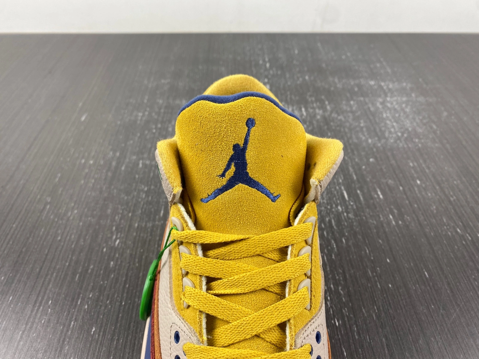 StreetReady Air Jordan 3 Retro Dragon Ball DX6660- 1837