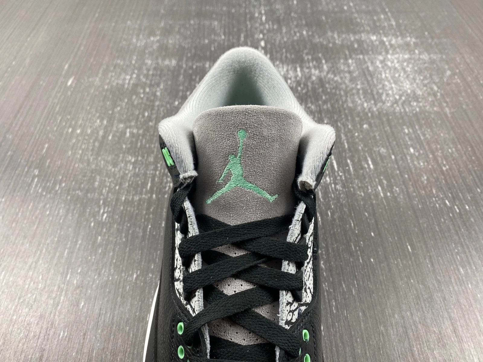 Colorful Air Jordan 3 Retro Green Glow CT8532- 1822