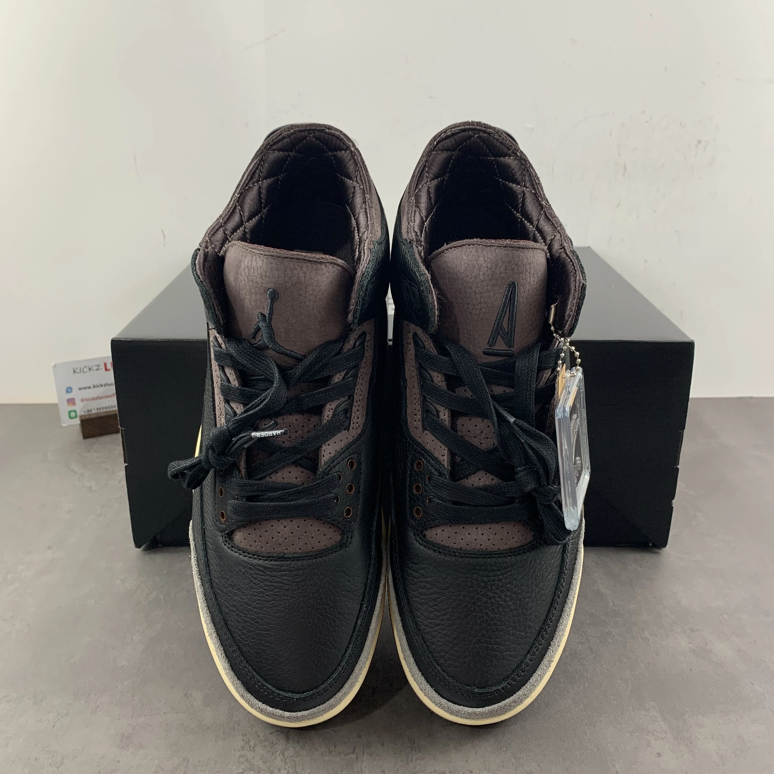 Supportive Air Jordan 3 Retro OG SP A Ma Maniére Black Violet Ore FZ4811- 1816