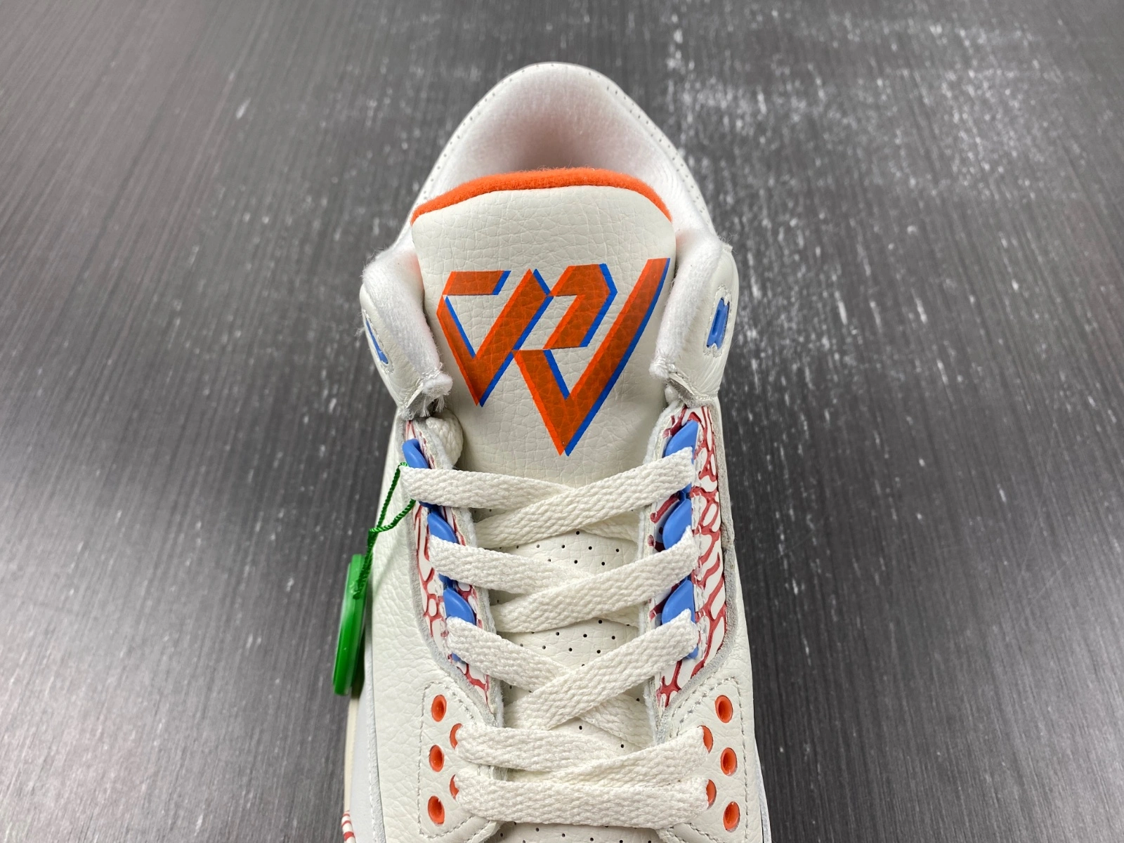 ComfortFit Air Jordan 3 Retro Orange CK9246- 1844