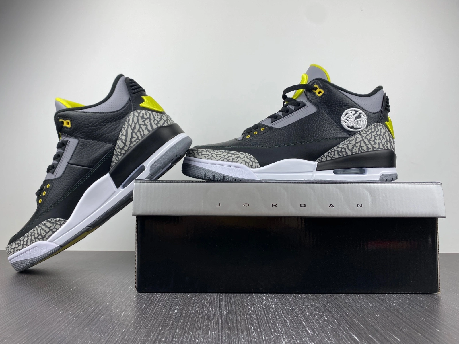 TopPick Air Jordan 3 Retro Oregon Ducks Pit Crew Black HO11-MNJDLS- 1855