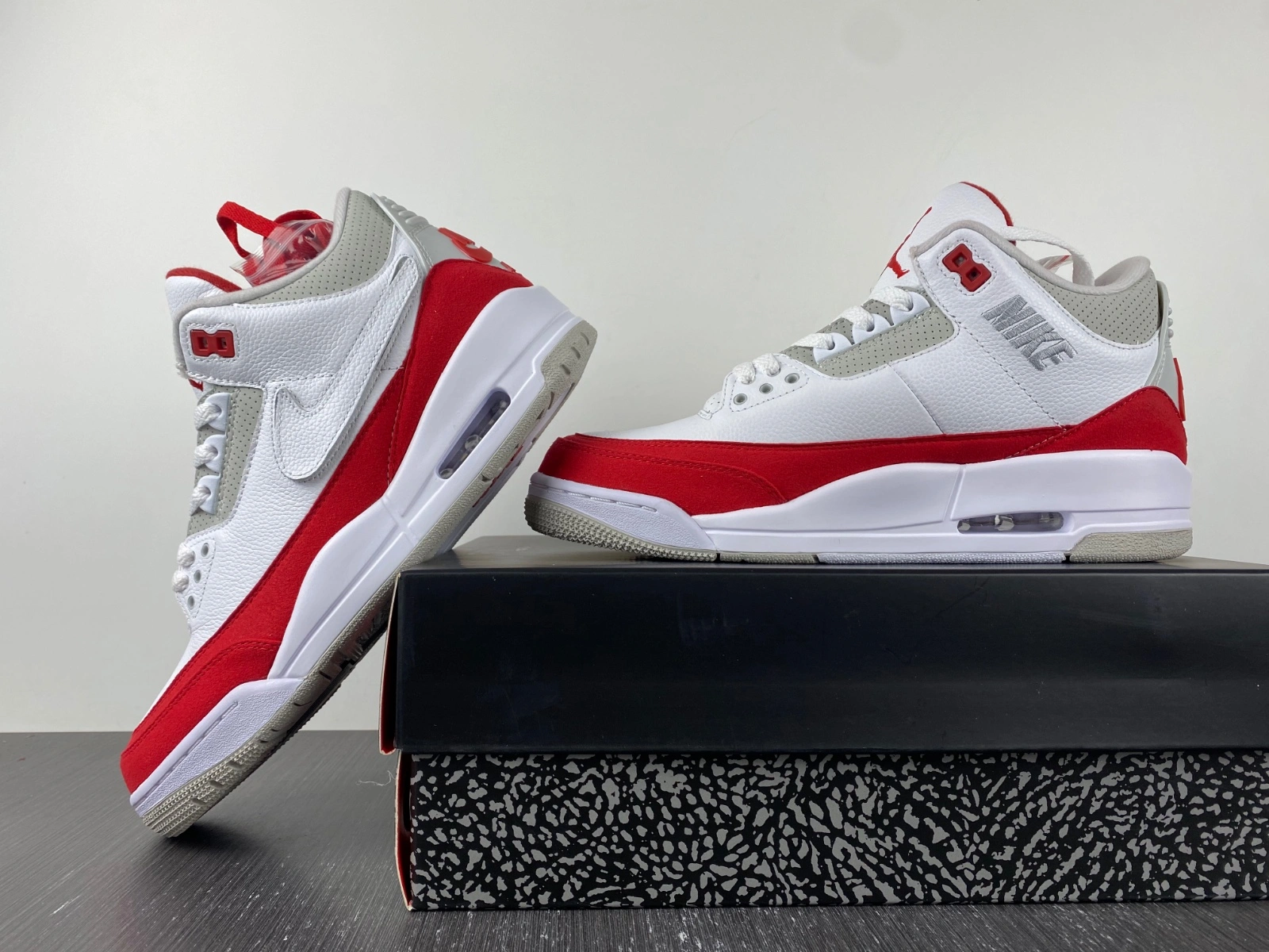 Unique Air Jordan 3 Retro Tinker White University Red CJ0939- 1849