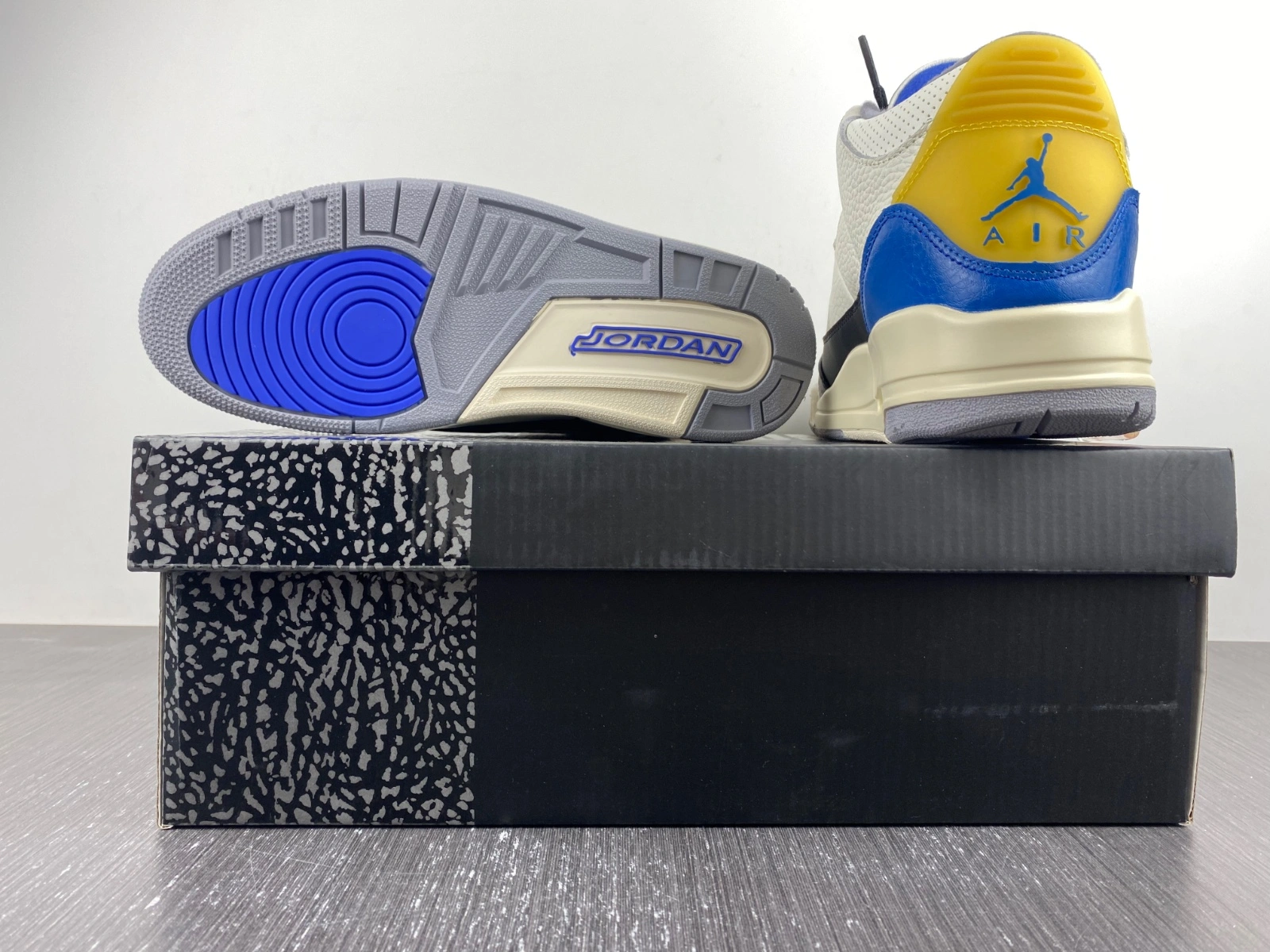 Air Jordan 3 Retro White Blue 398614- Versatile 1851