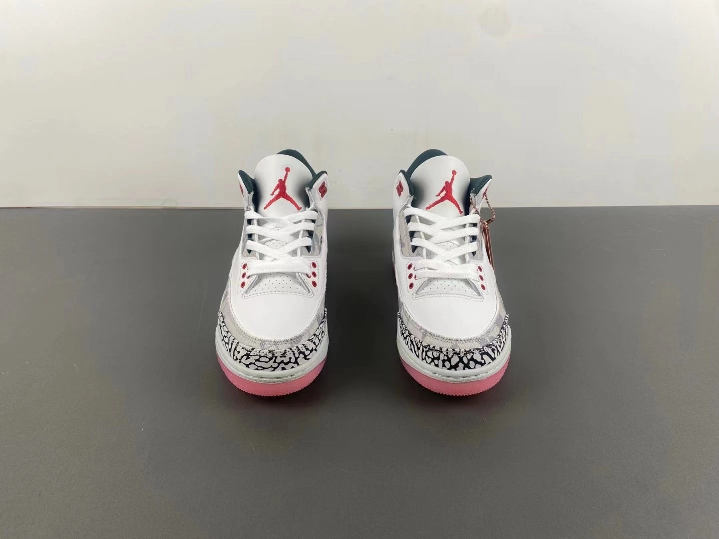 Air Jordan 3 Retro Wings HM6993- Tailored 1813