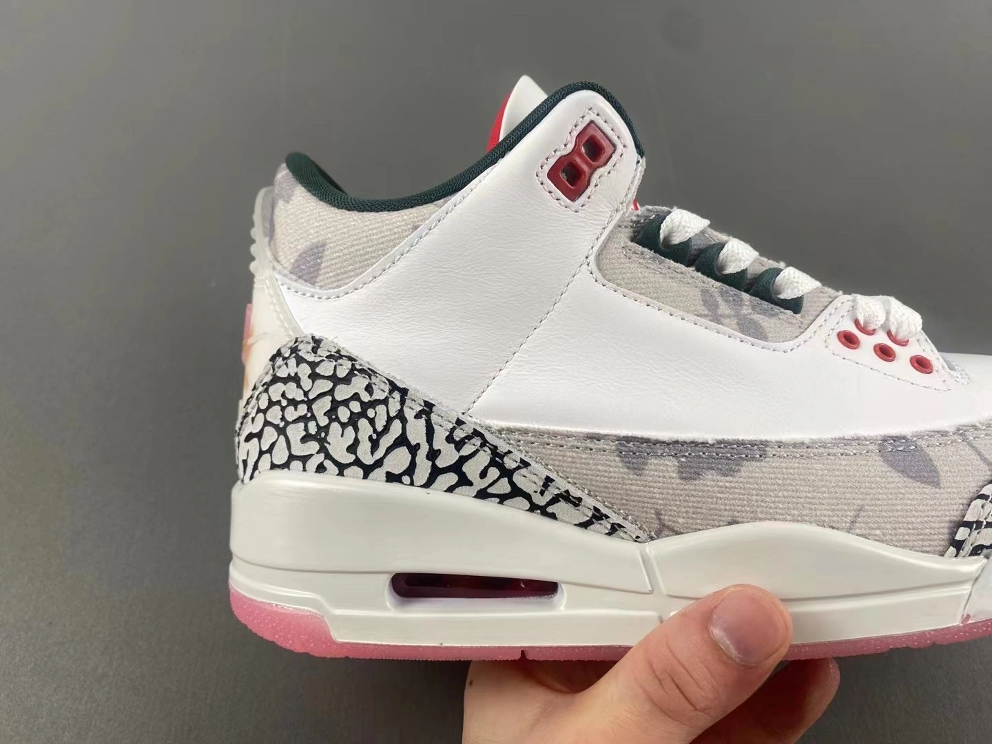Air Jordan 3 Retro Wings HM6993- Tailored 1813