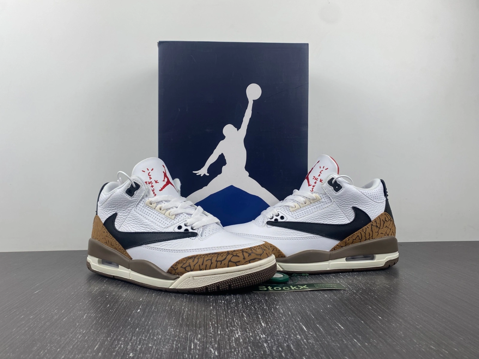 Sleek Air Jordan 3 Travis Scott Palomino CT8532- 1836