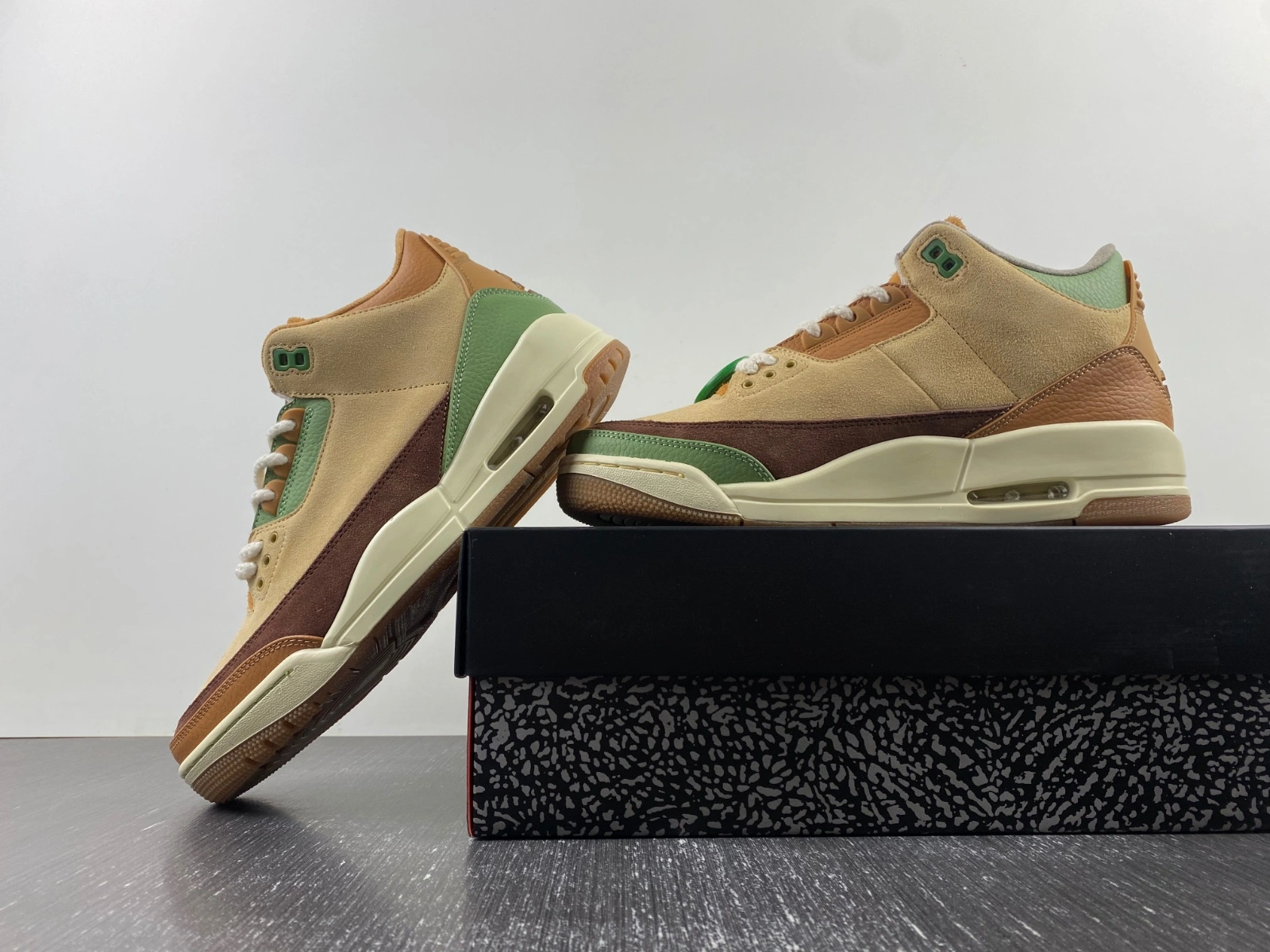 MultiPurpose Air Jordan 3 Zion Williamson Voodoo CT8532- 1826