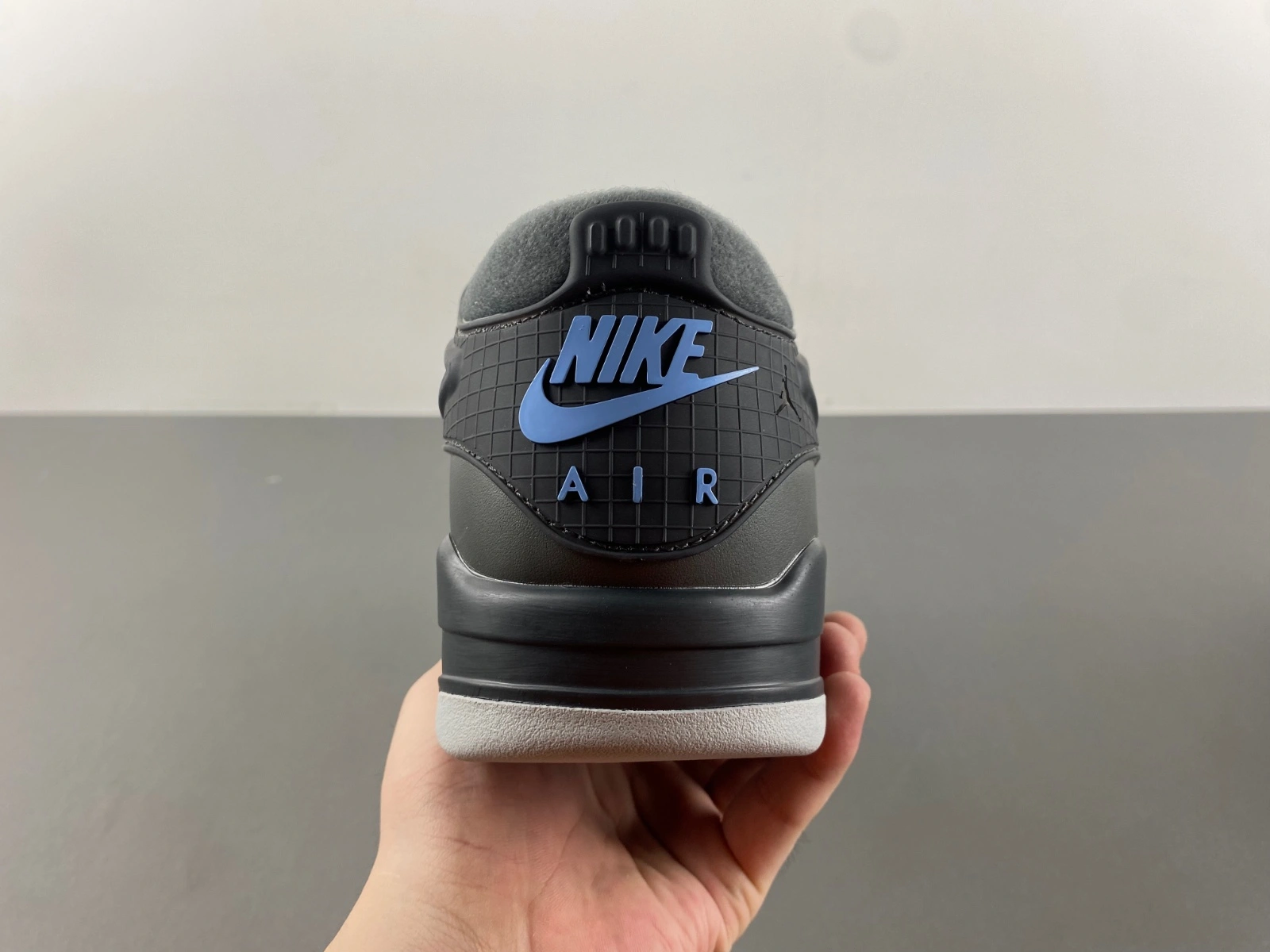 StreetReady Air Jordan 4 RM Iron Grey FQ7939- 1911