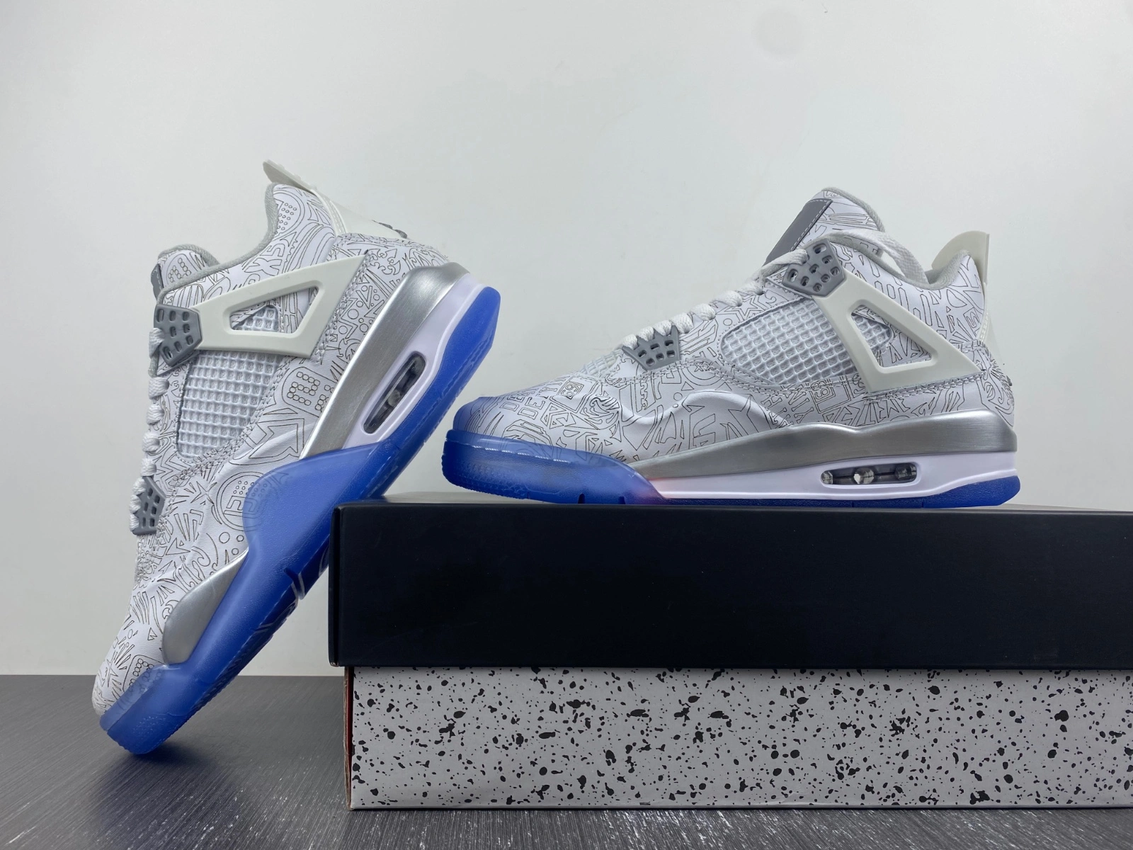 Air Jordan 4 Retro 30th Anniversary Laser 705333- Stretchable 1965