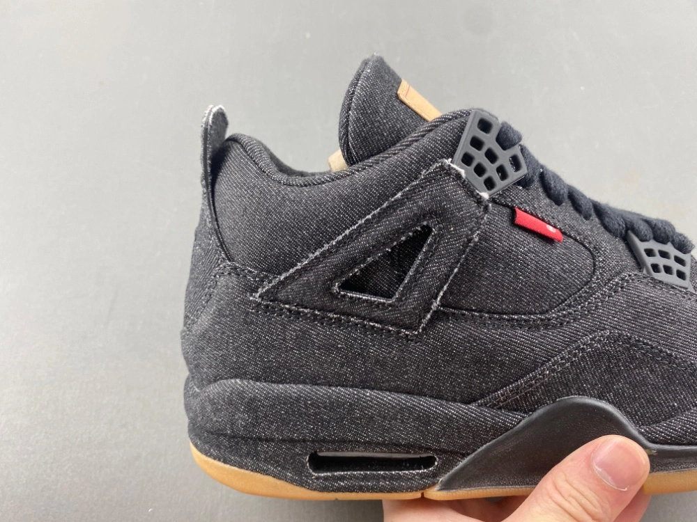 Air Jordan 4 Retro Levi's Black AO2571 MultiPurpose 1904