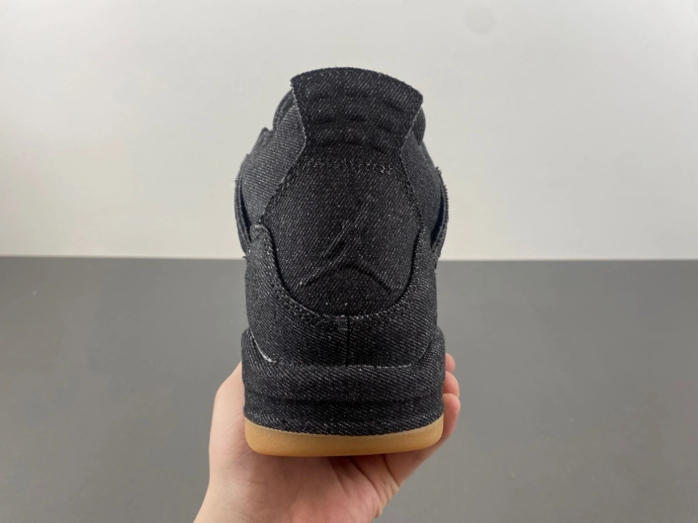 Air Jordan 4 Retro Levi's Black AO2571 MultiPurpose 1904