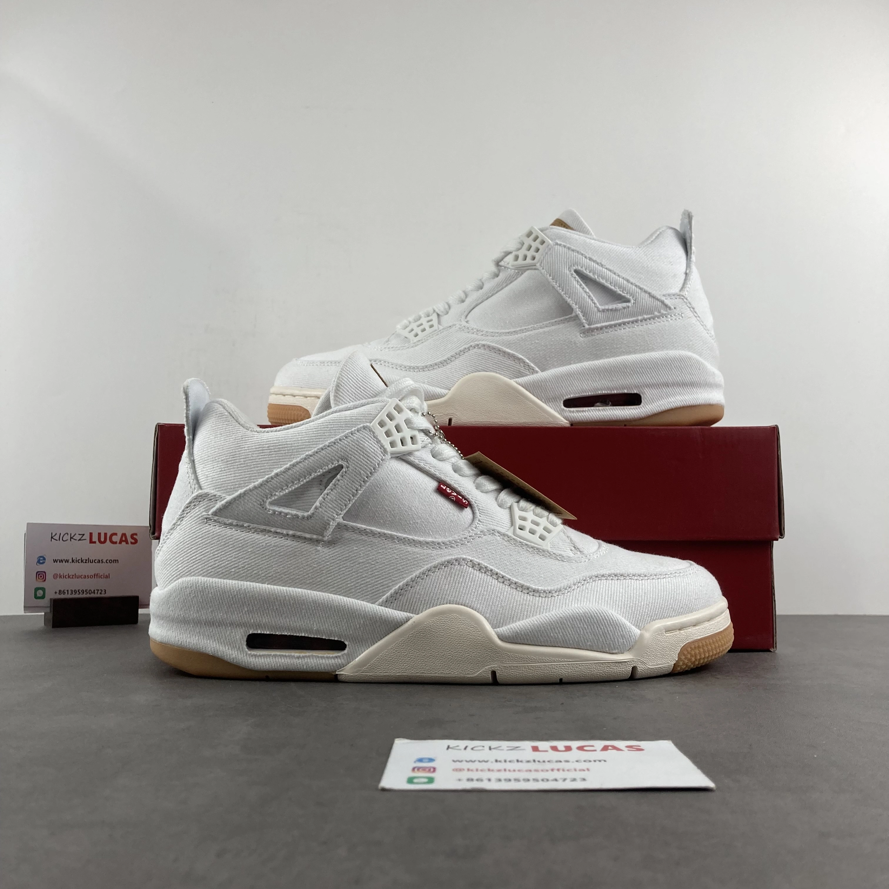 Bold Air Jordan 4 Retro Levi's White (Levi's Tag) AO2571- 1981