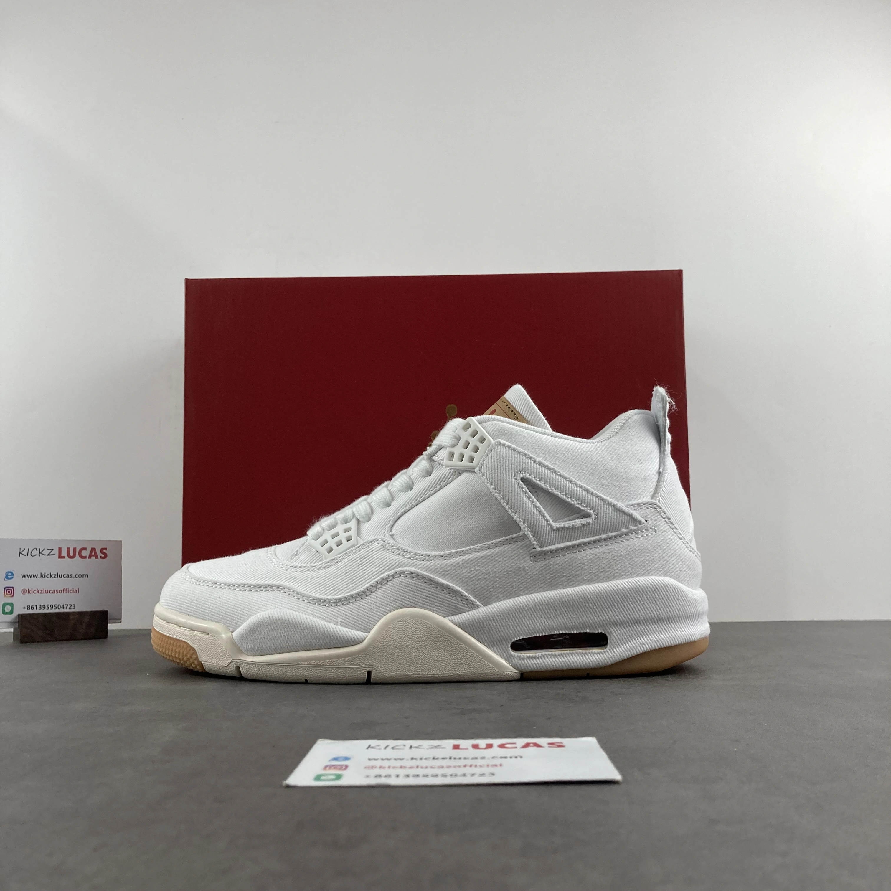Bold Air Jordan 4 Retro Levi's White (Levi's Tag) AO2571- 1981