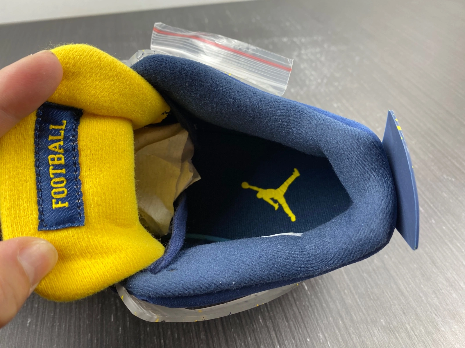 Air Jordan 4 Retro Michigan (PE) AJ4- EyeCatching 1976