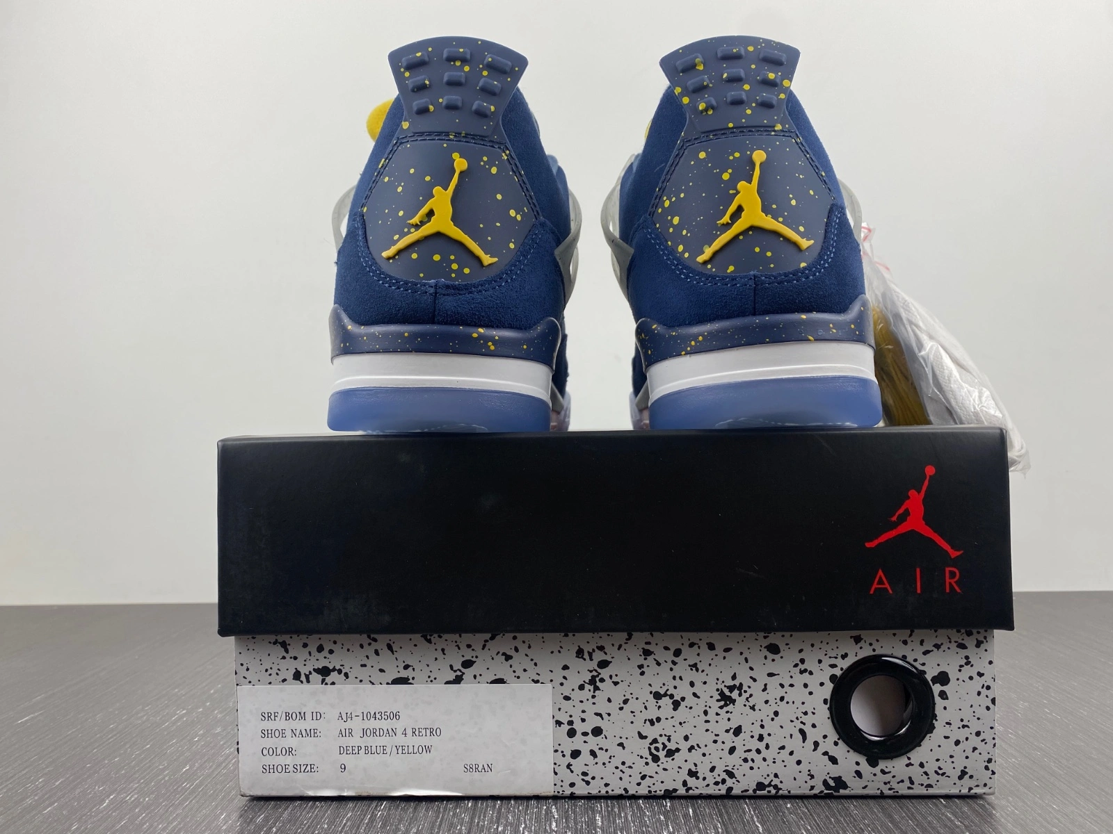 Air Jordan 4 Retro Michigan (PE) AJ4- EyeCatching 1976