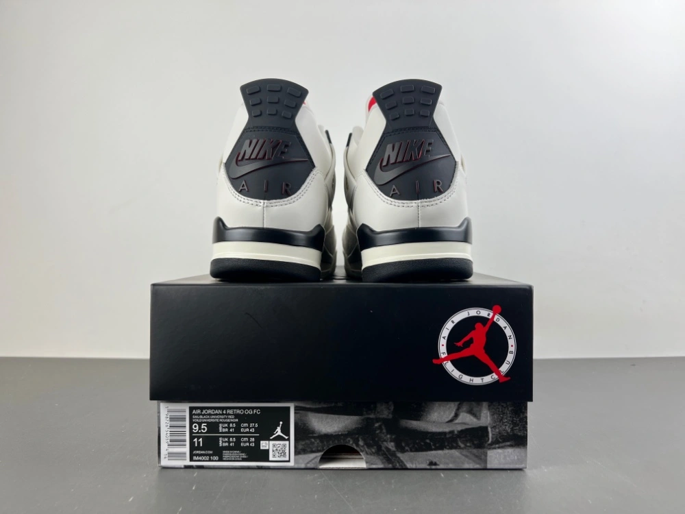 Sporty Air Jordan 4 Retro OG Flight Club IM4002- 1895