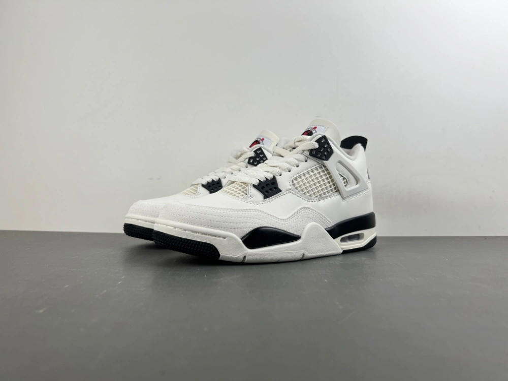 Sporty Air Jordan 4 Retro OG Flight Club IM4002- 1895