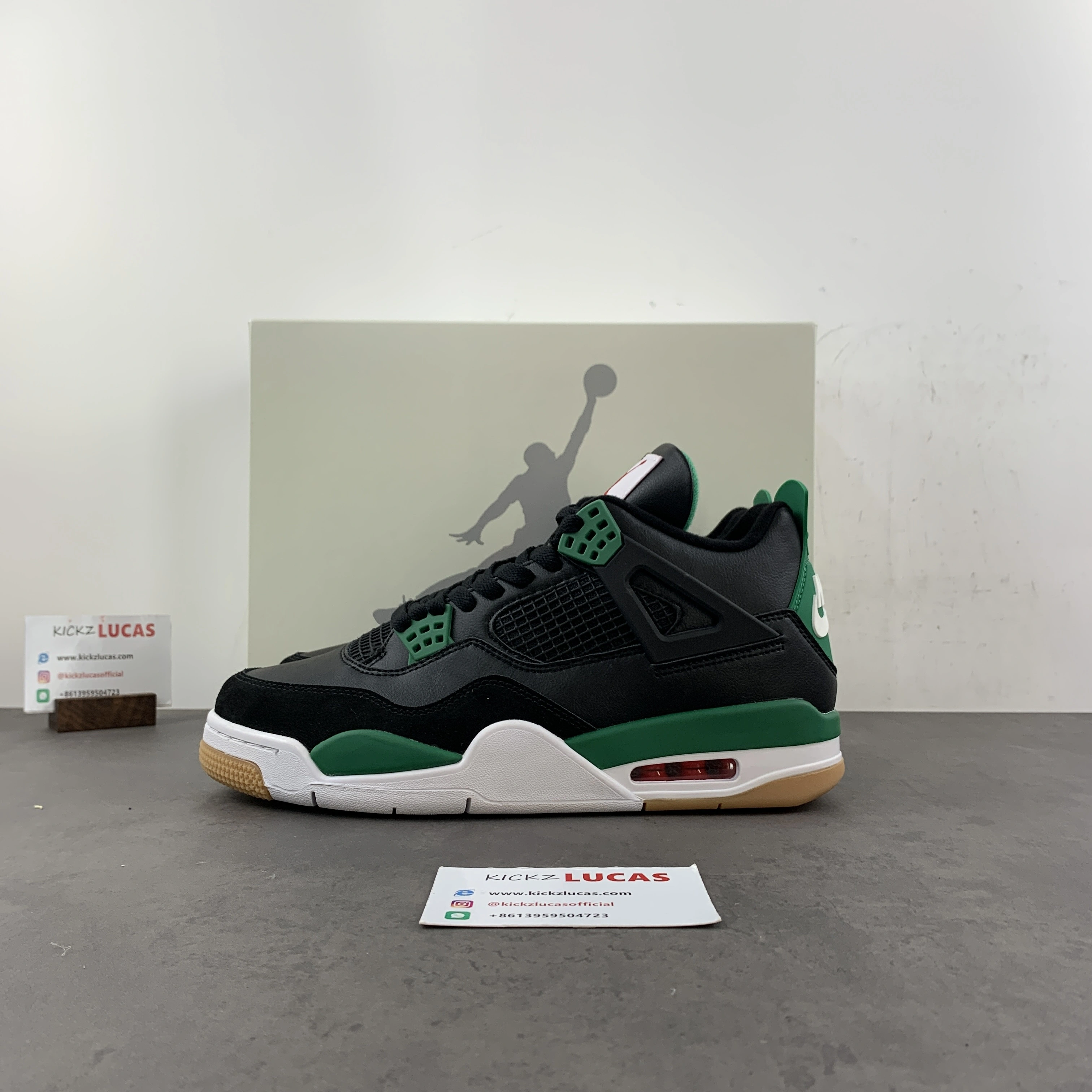Air Jordan 4 Retro SB Black Green DR5415- FlexibleFit 1960