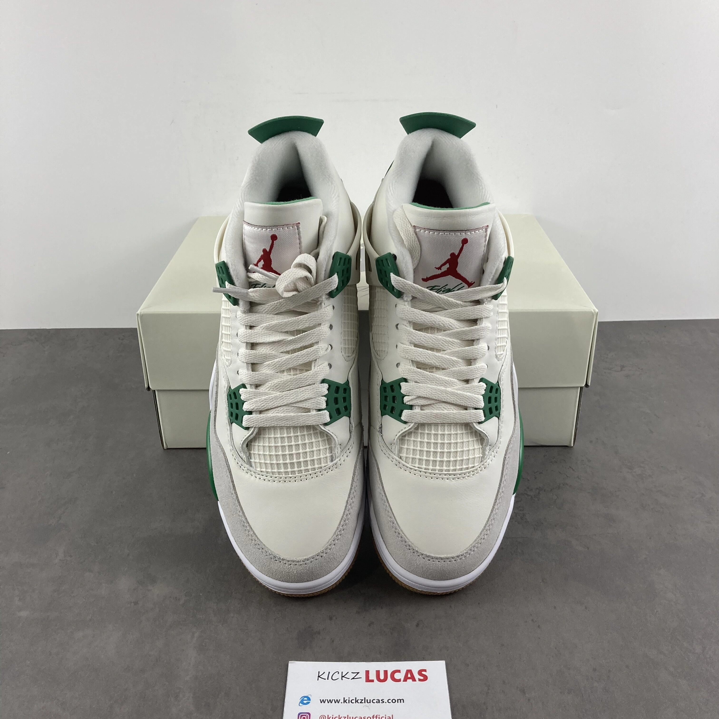 StreetReady Air Jordan 4 Retro SB Pine Green DR5415- 1969