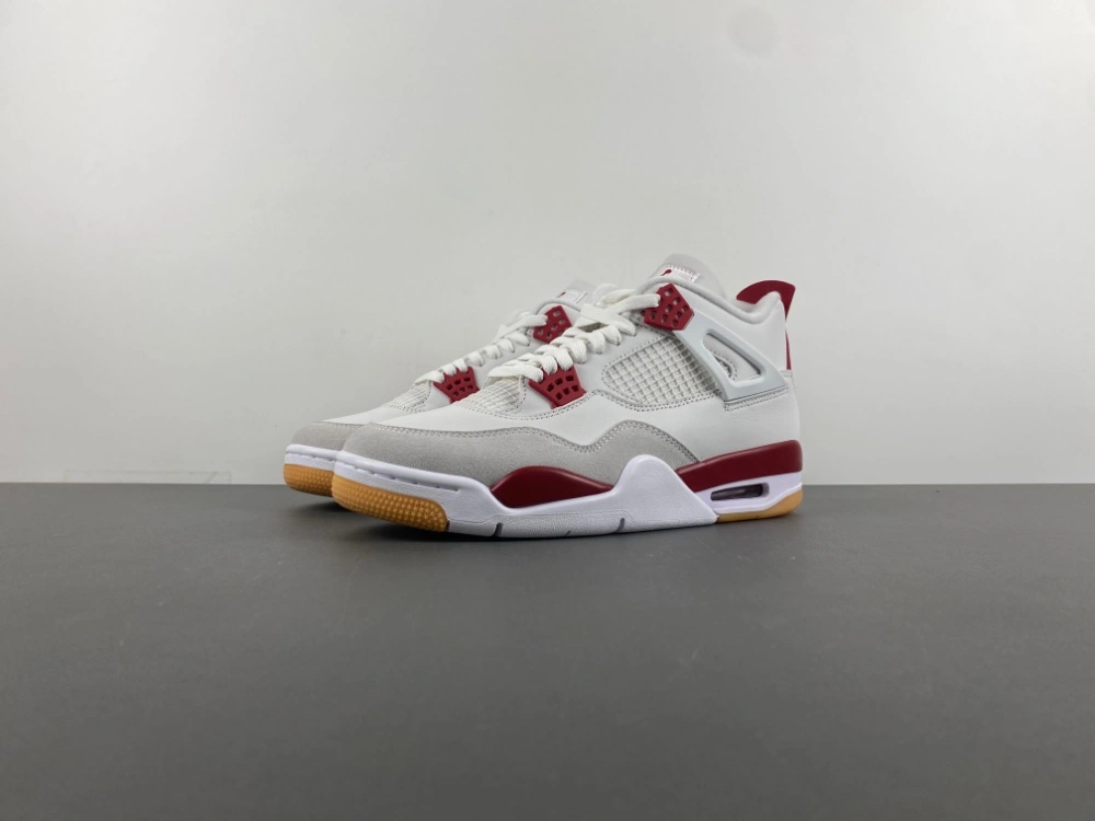 Air Jordan 4 Retro SB Varsity Red DR5415- GoAnywhere 1901
