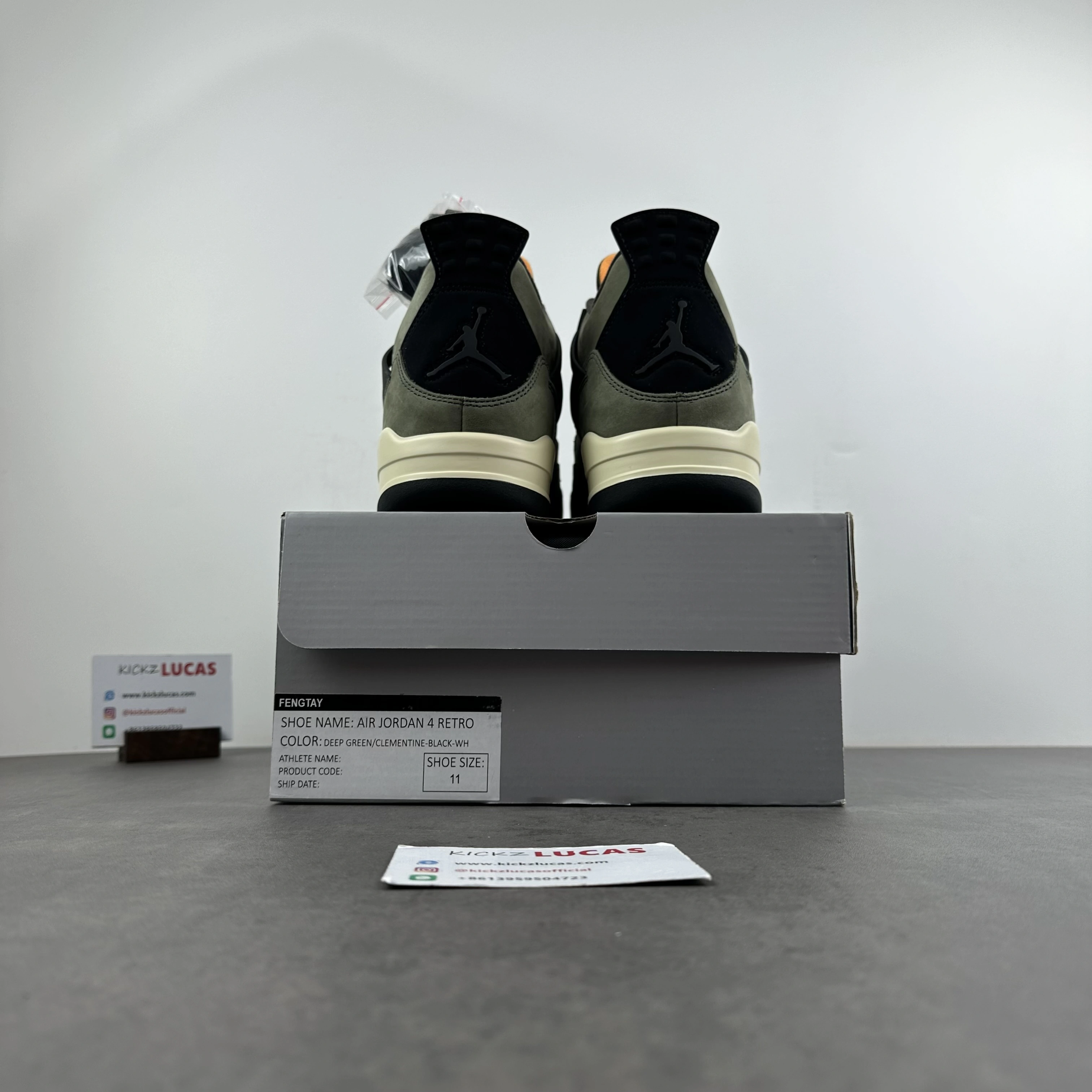 Air Jordan 4 Retro Undefeated Trendy 1943