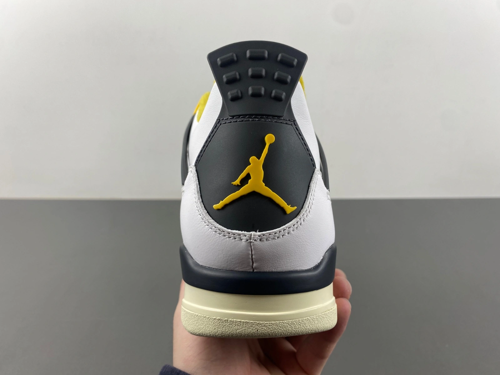 GoAnywhere Air Jordan 4 Retro Vivid Sulfur AQ9129- 1934