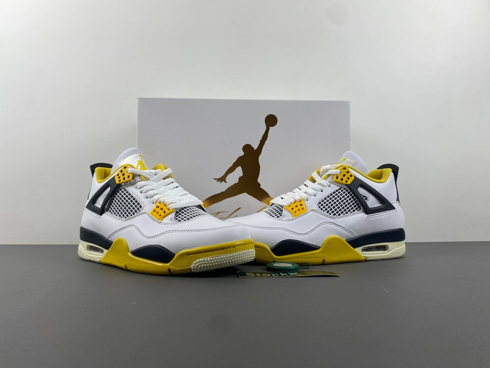 GoAnywhere Air Jordan 4 Retro Vivid Sulfur AQ9129- 1934