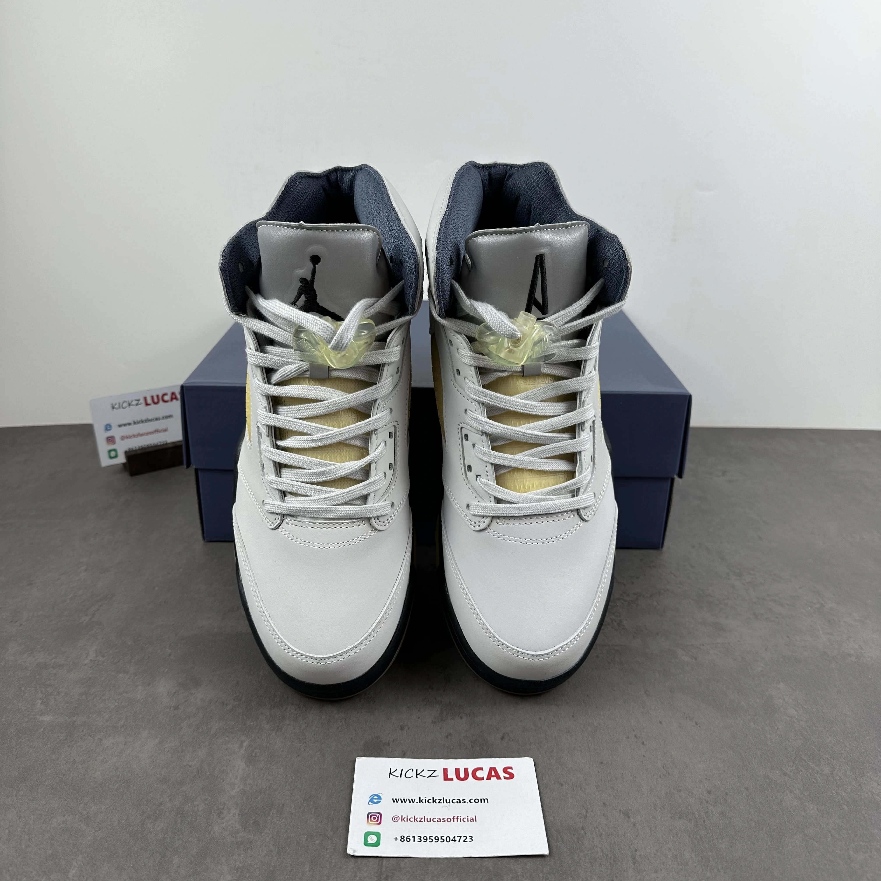 Air Jordan 5 Retro A Ma Maniére Diffused Blue FZ5758- Durable 2061