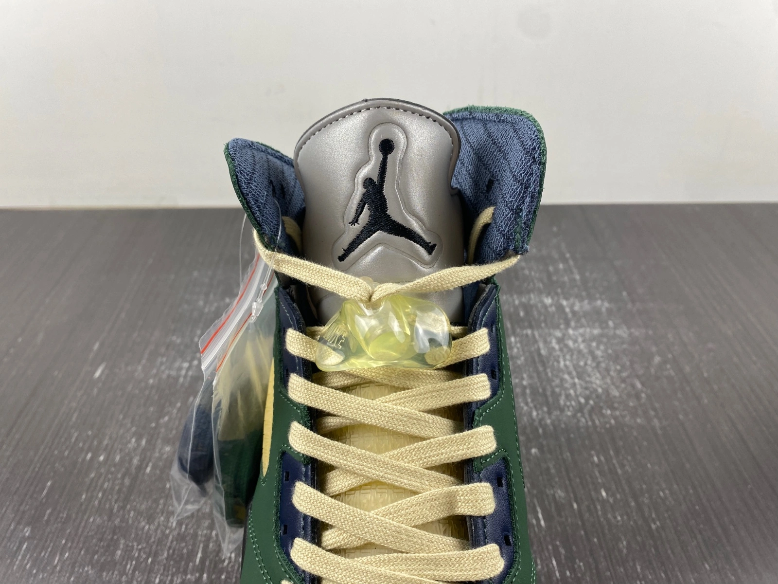 Air Jordan 5 Retro A Ma Maniére Navy Green FZ5758- Modern 2054