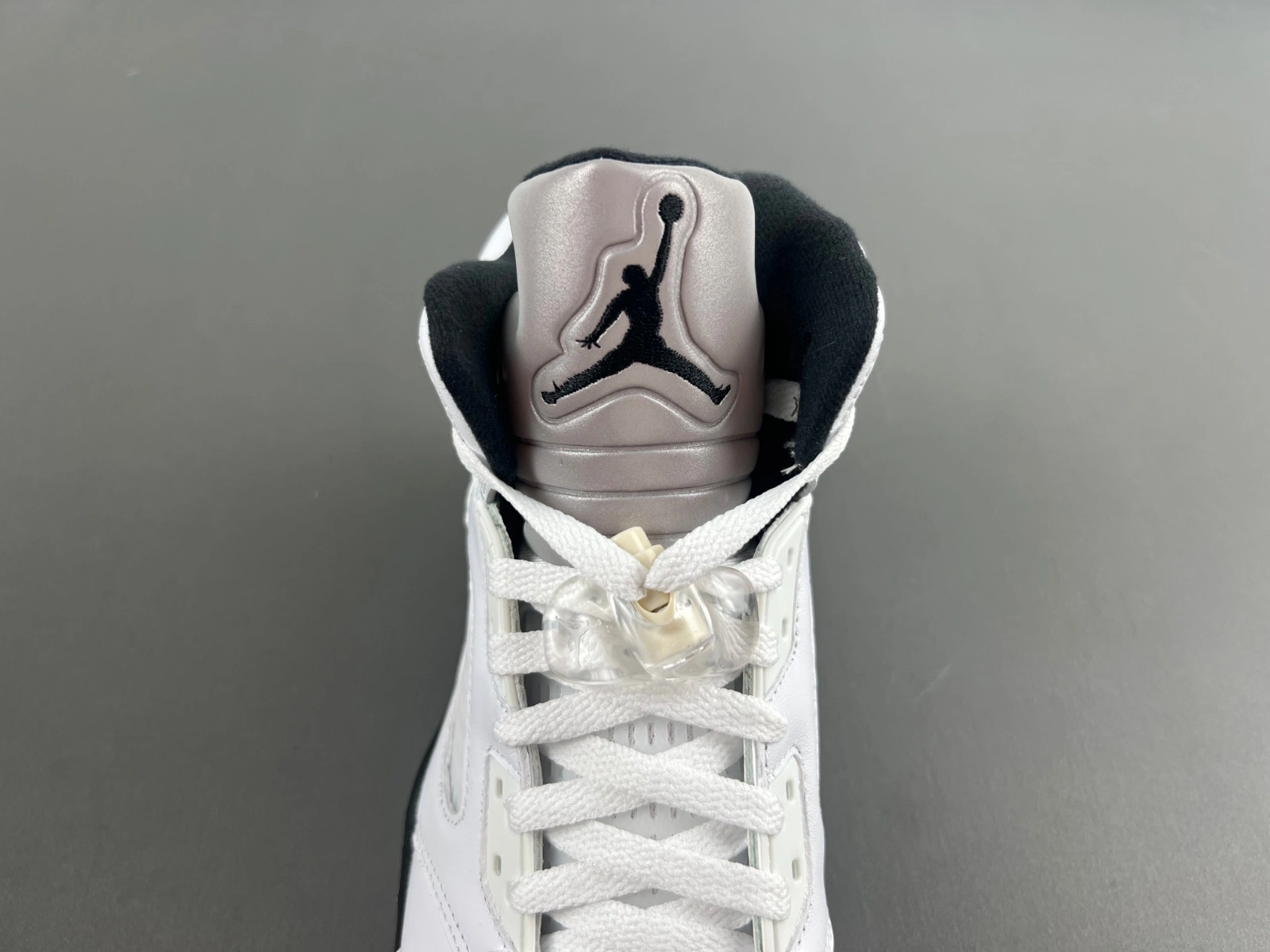 Upgraded Air Jordan 5 Retro Reverse Metallic DD0587- 2051
