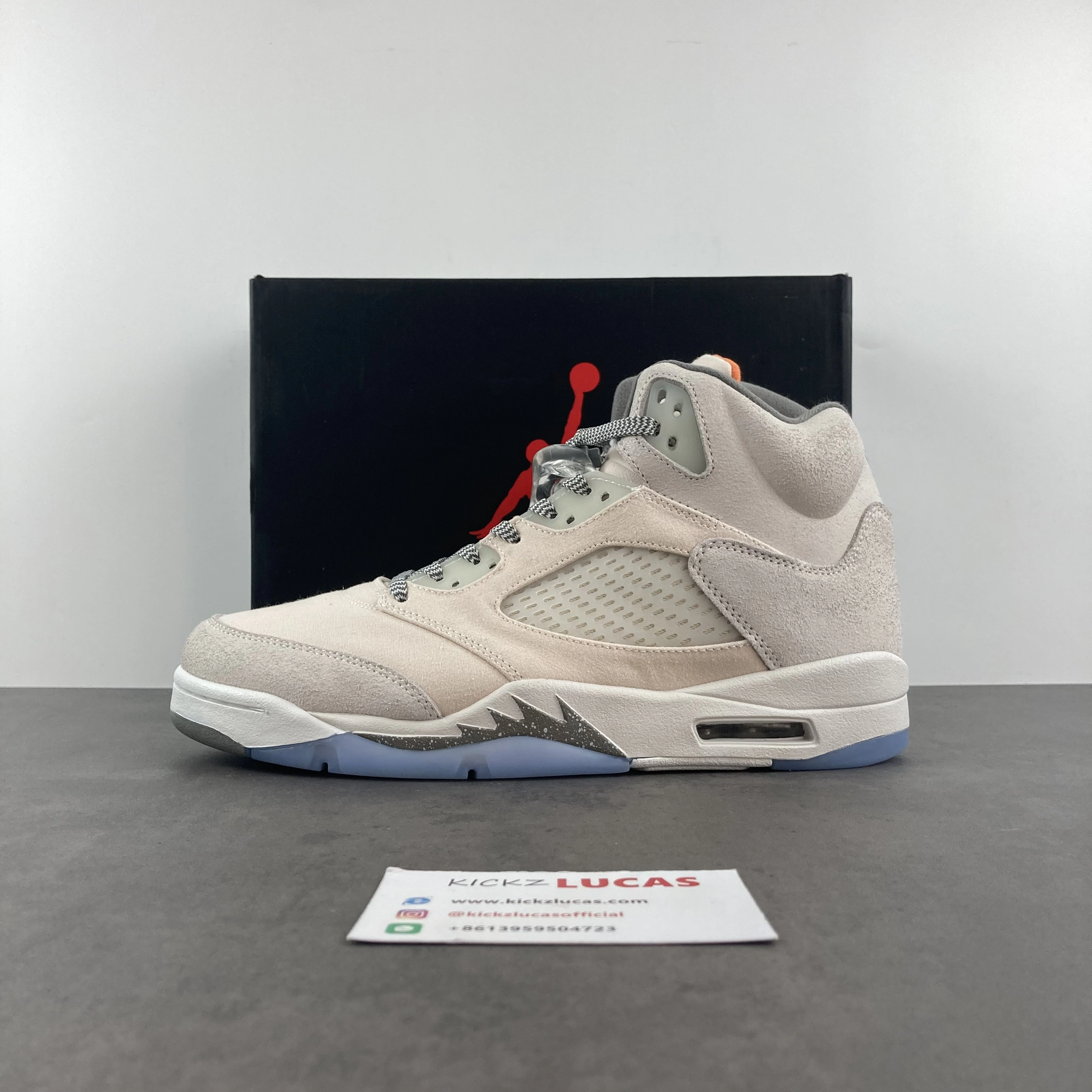 ModernLook Air Jordan 5 Retro SE Craft Light Orewood Brown FD9222- 2066