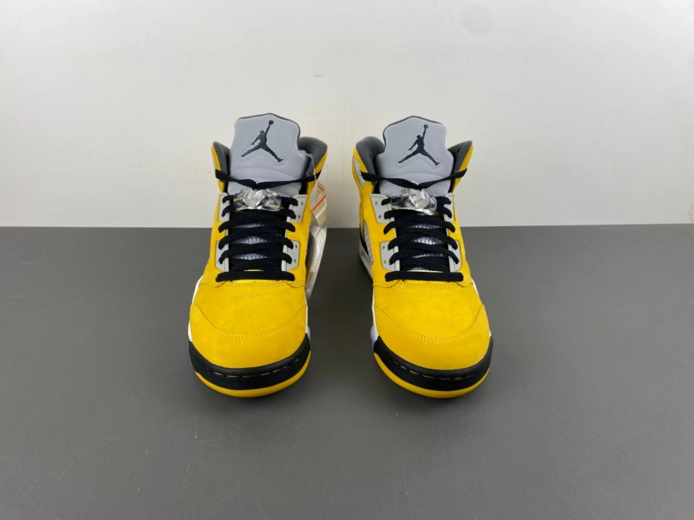 Air Jordan 5 Retro Tokyo T23 IO3372- Bright 2042