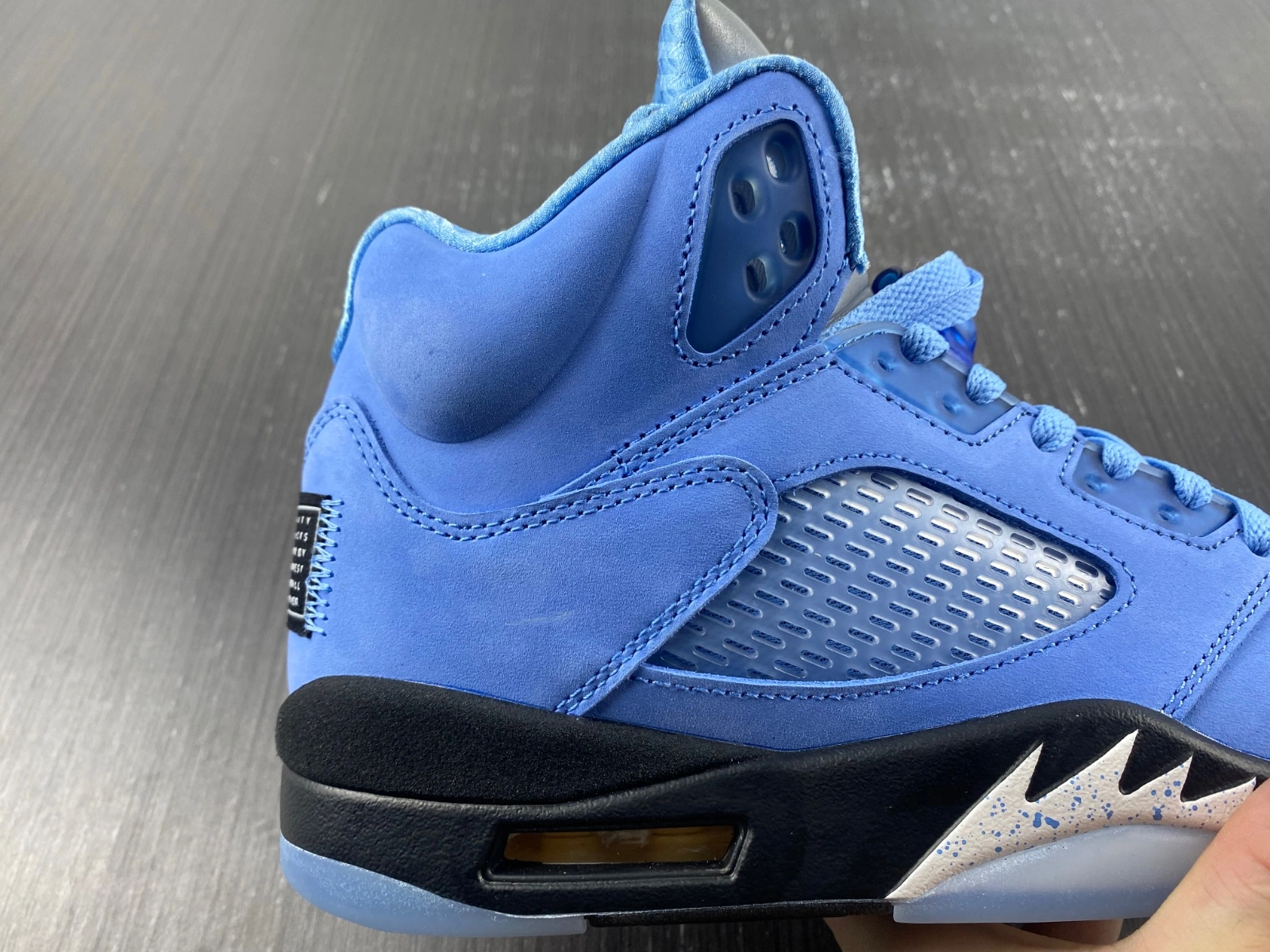 Air Jordan 5 UNC DV1310- Chic 2070
