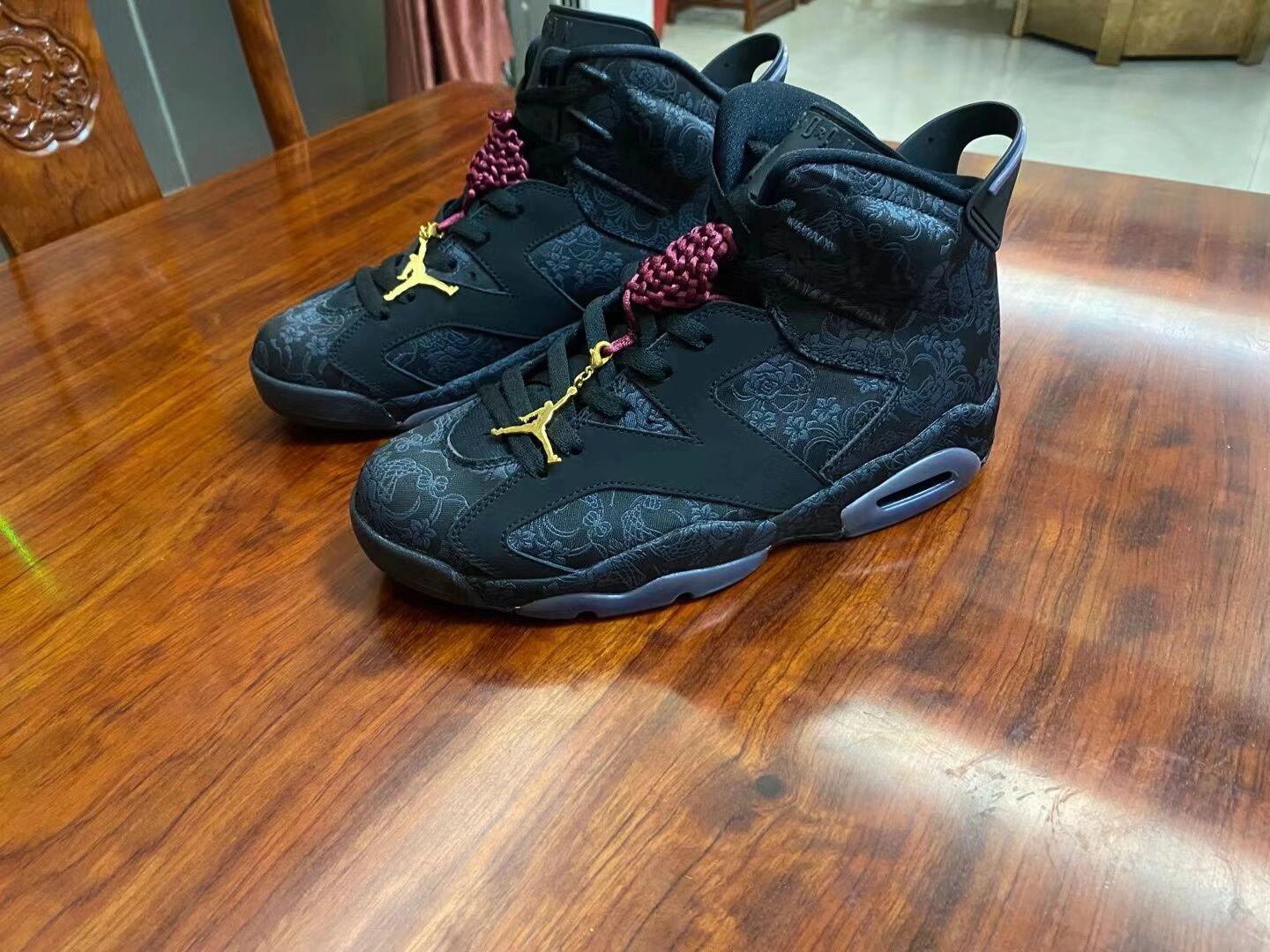 Bright Air Jordan 6 Retro SD Triple Black DB9818- 2126