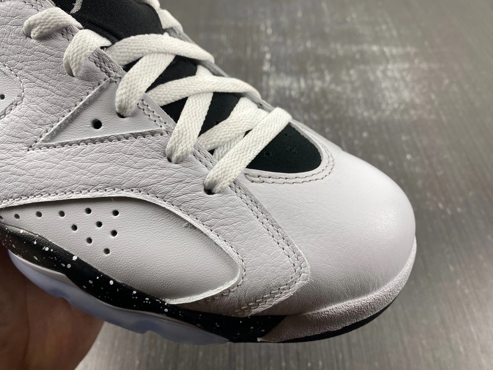 EasyCare Air Jordan 6 Reverse Oreo CT8529- 2108