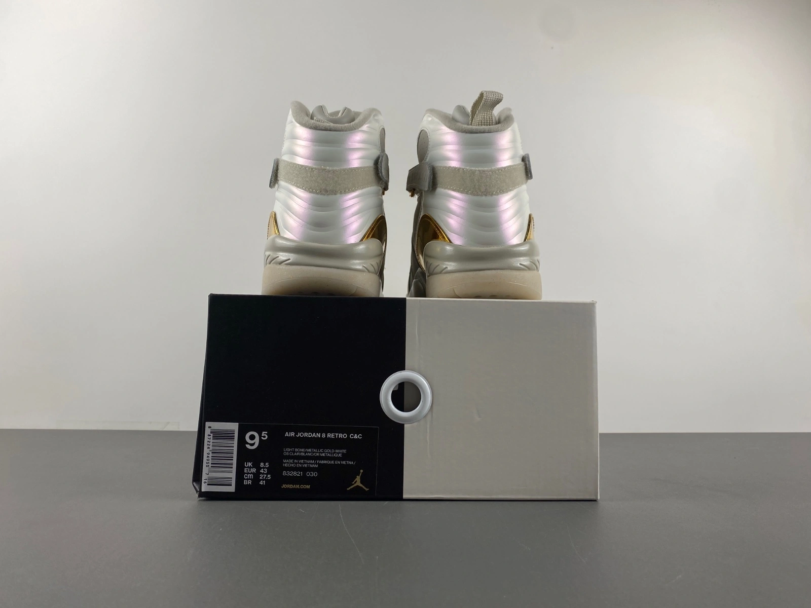 Seasonal Air Jordan 8 Retro Champagne 832821- 2147