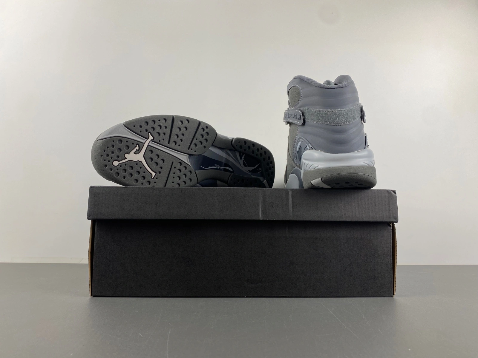 Air Jordan 8 Retro Cool Grey 305381- Thermal 2145