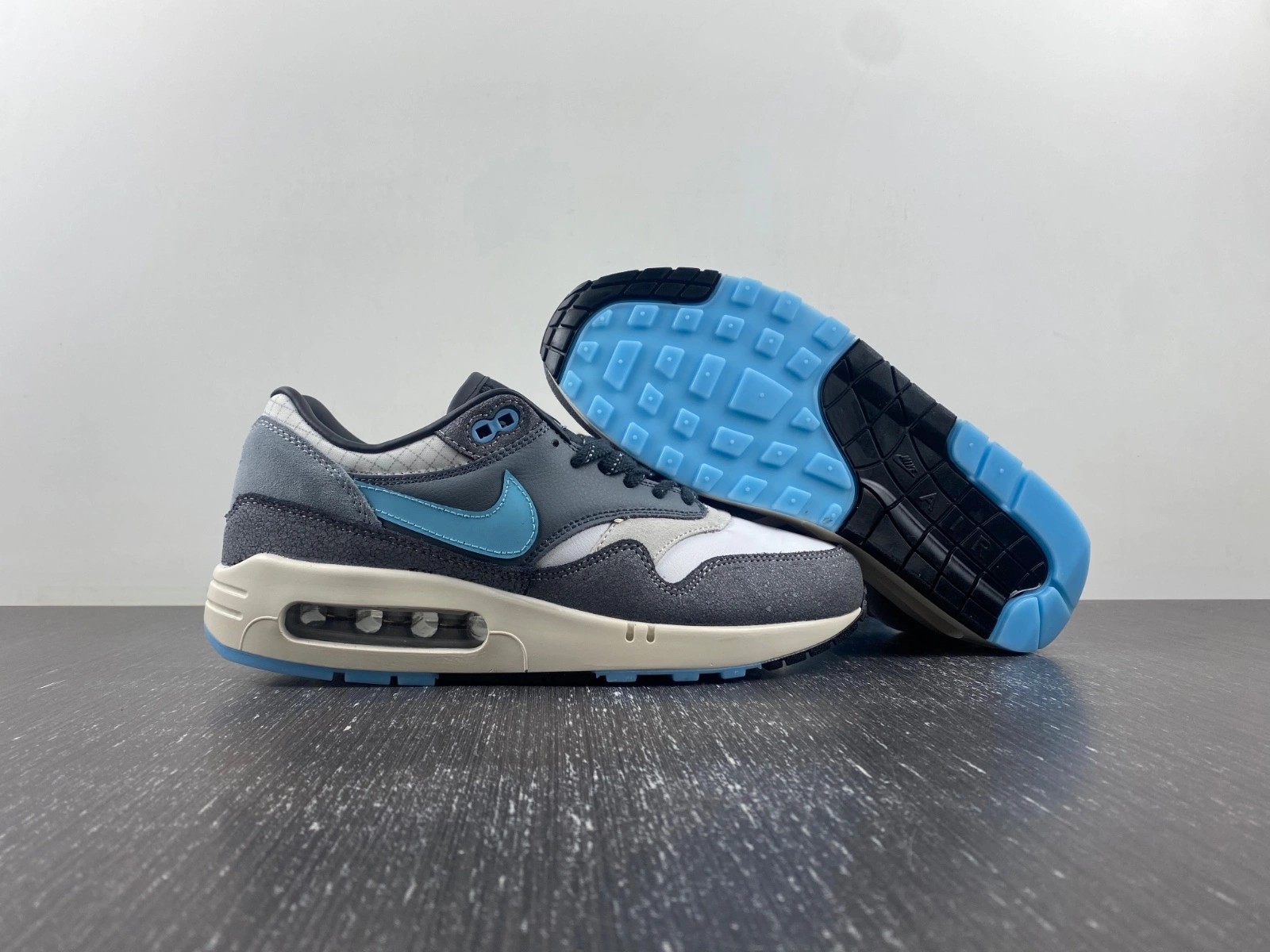 Thermal Air Max 1 '86 OG Big Bubble Chicago FQ8742- 901
