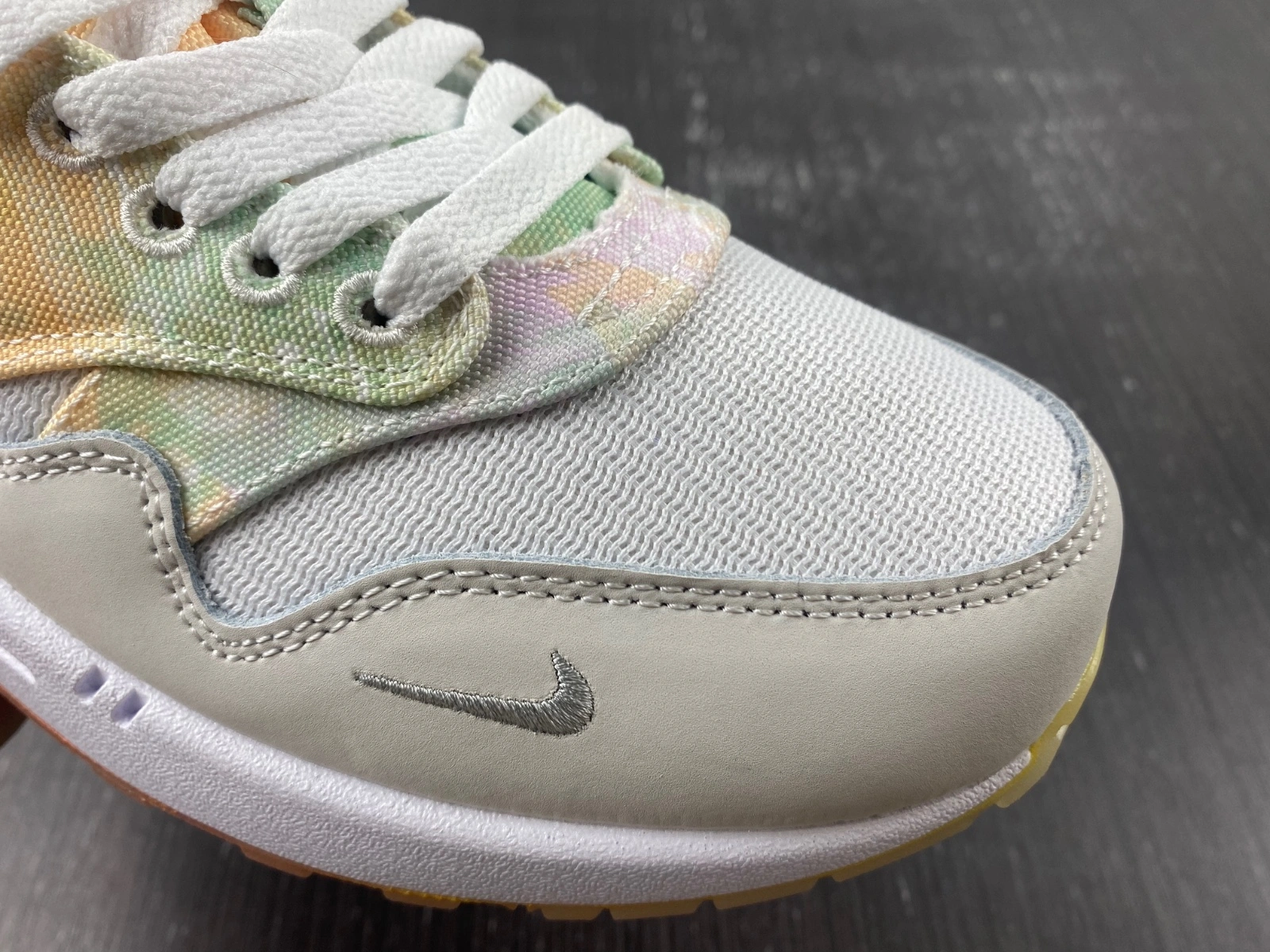 Air Max 1 '87 White Phantom Mint Foam FJ7734- UrbanStyle 923