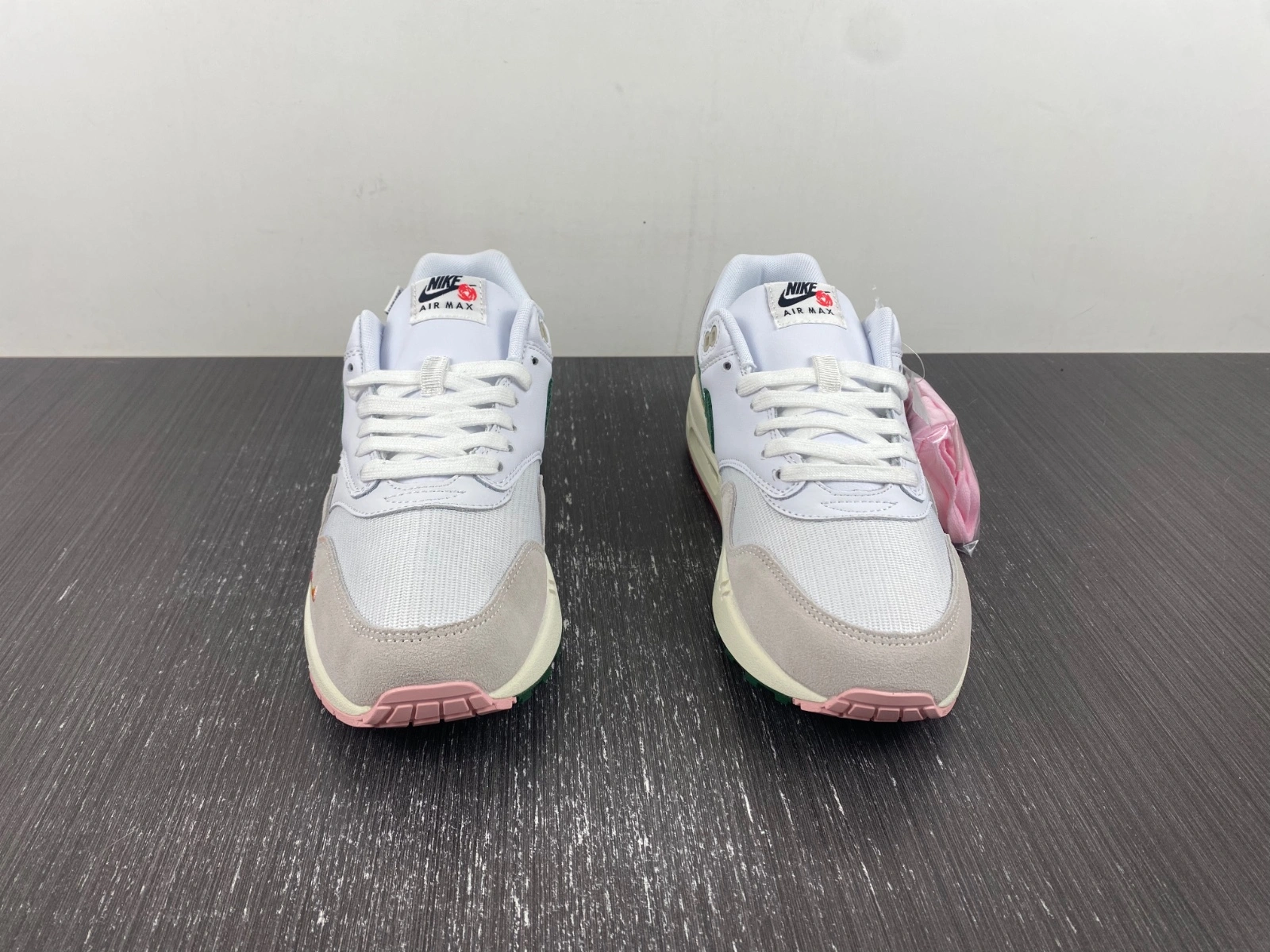 Air Max 1 All Petals United FQ0256- Neat 914