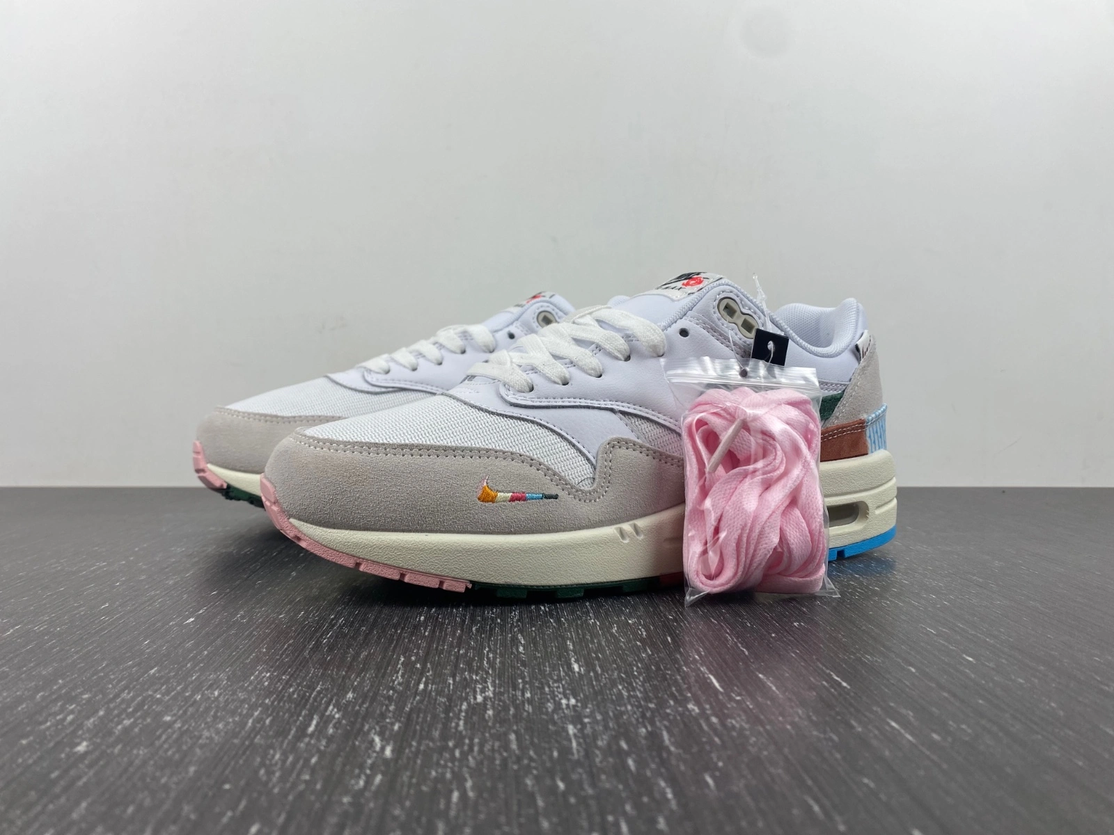 Air Max 1 All Petals United FQ0256- Neat 914