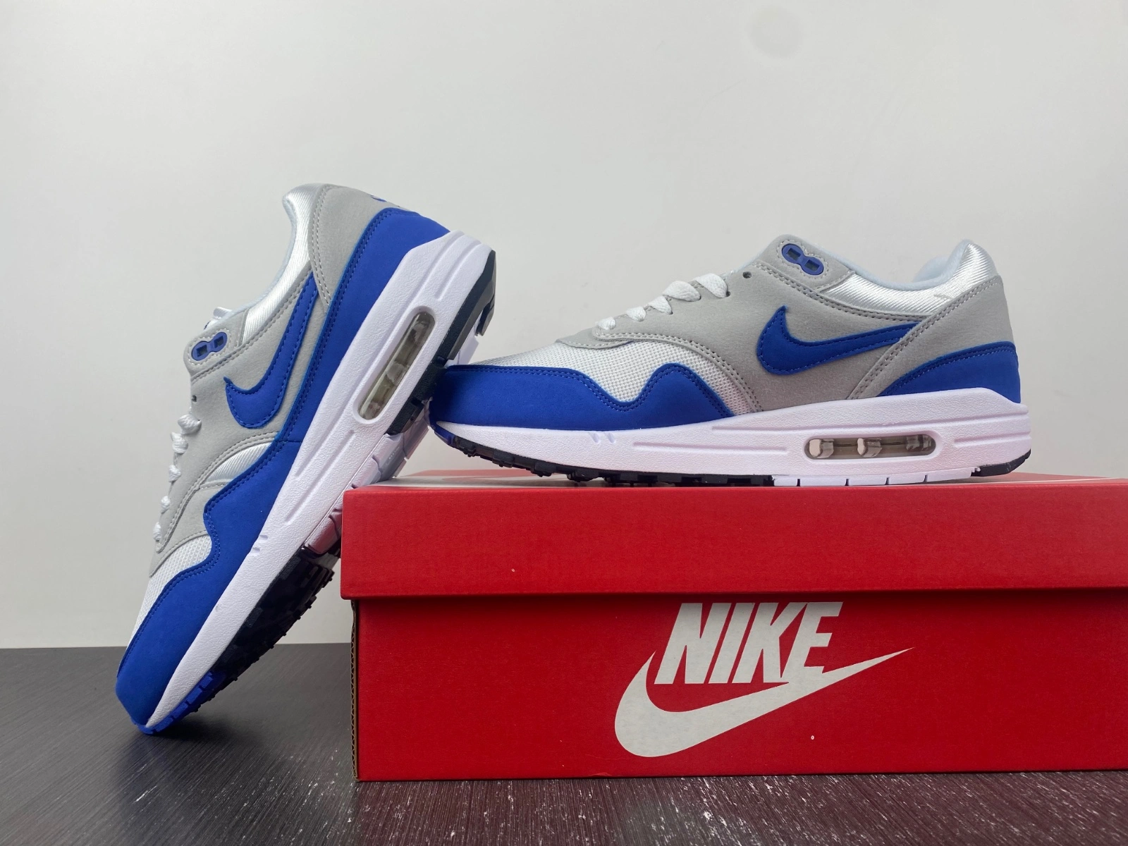 Air Max 1 Anniversary Royal 908375- WrinkleFree 920
