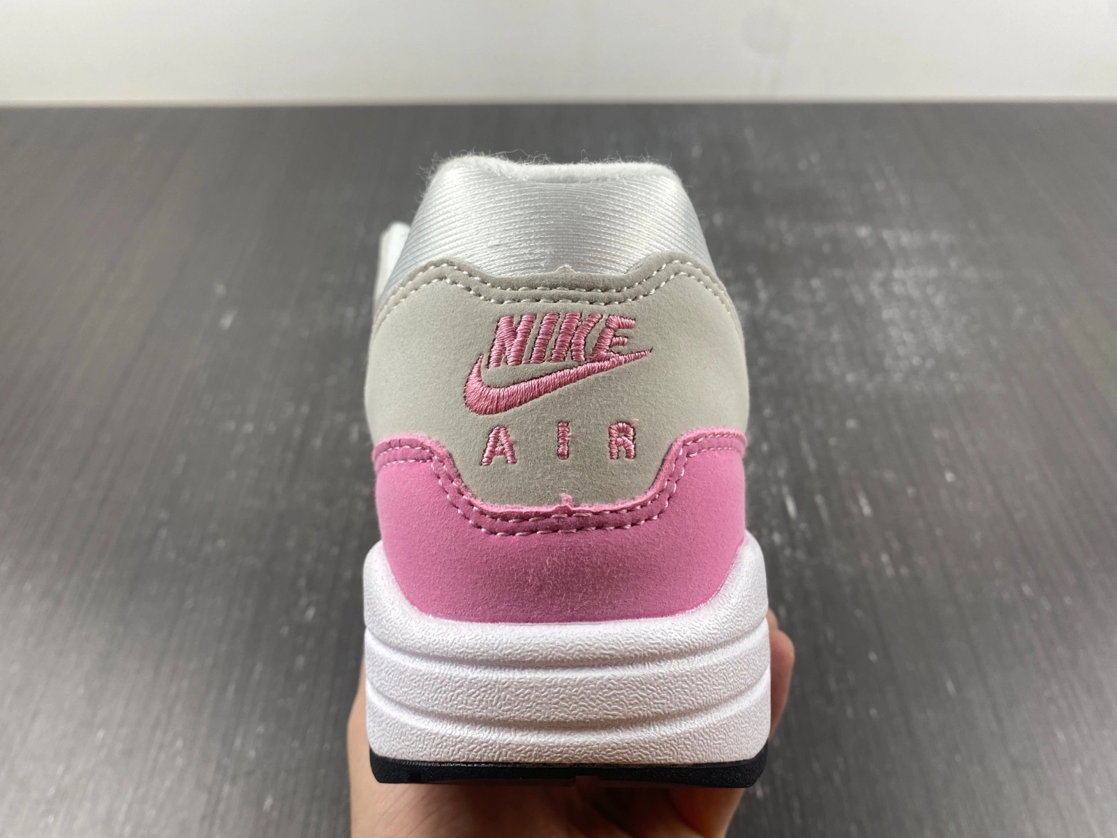 Air Max 1 Fuchsia Dream DZ2628- ZipUp 924