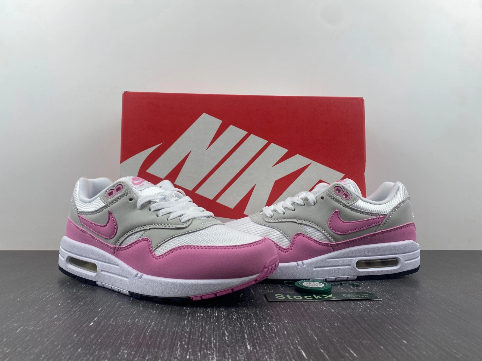 Air Max 1 Fuchsia Dream DZ2628- ZipUp 924