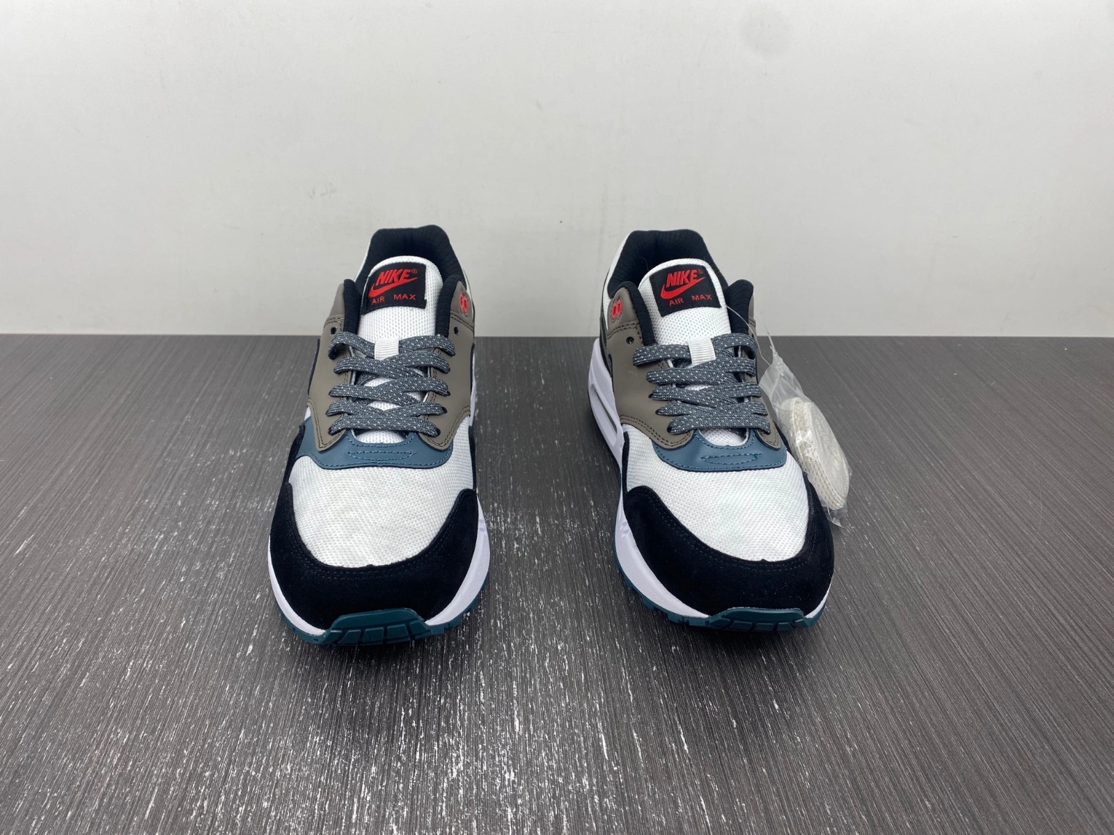 MoistureWicking Air Max 1 PRM Escape Treeline FJ0698- 922