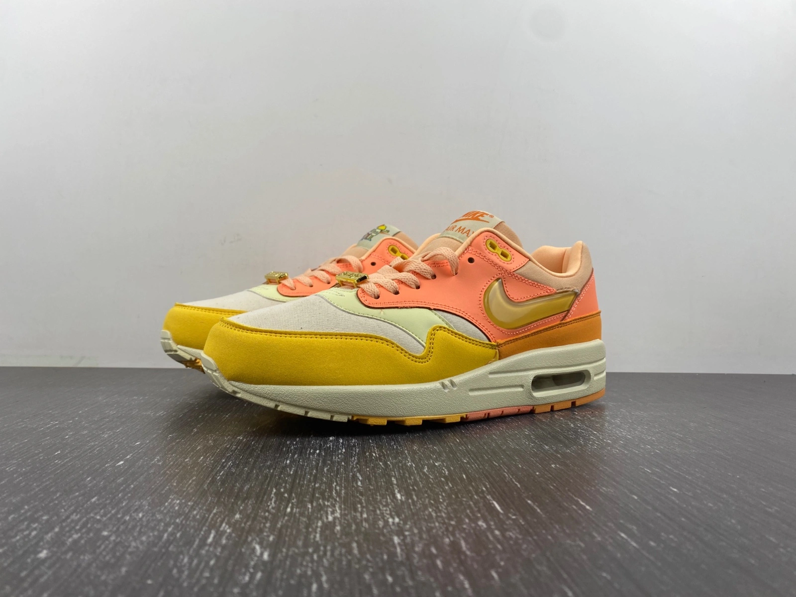 SoftTouch Air Max 1 Puerto Rico Orange Frost FD6955- 910